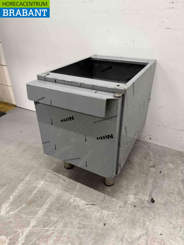 Sockel aus Edelstahl mit Flügeltür 40 cm Catering – Bild 3