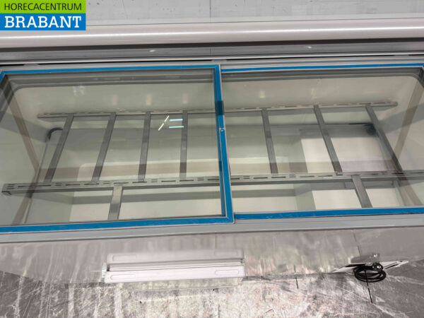 Mobile Combisteel Hawai-Eiskremvitrine mit 16 Behältern 230V Horeca (kopie) – Bild 6