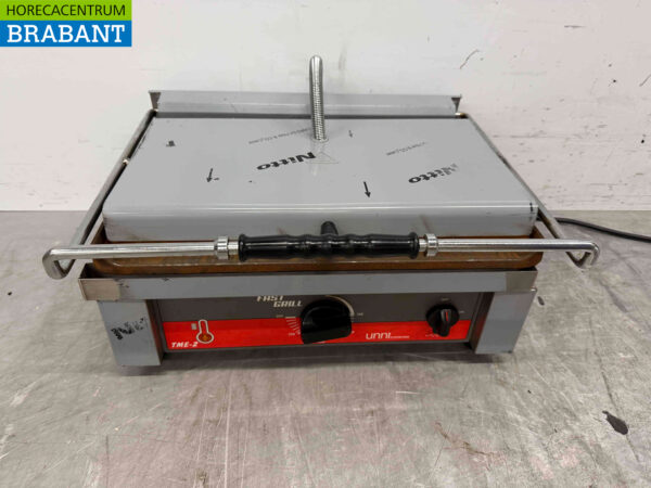 Edelstahl Kontaktgrill Paninigrill Ribbel 230V Catering