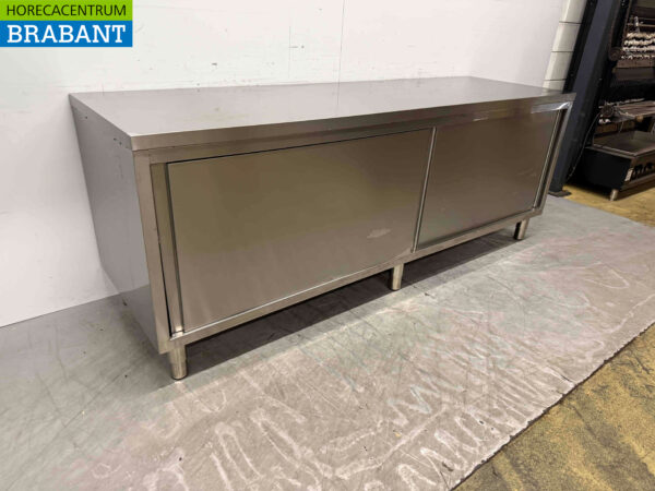Edelstahl Arbeitsschrank Arbeitstisch 2 Schiebetüren 240 cm Catering (kopie) – Bild 2
