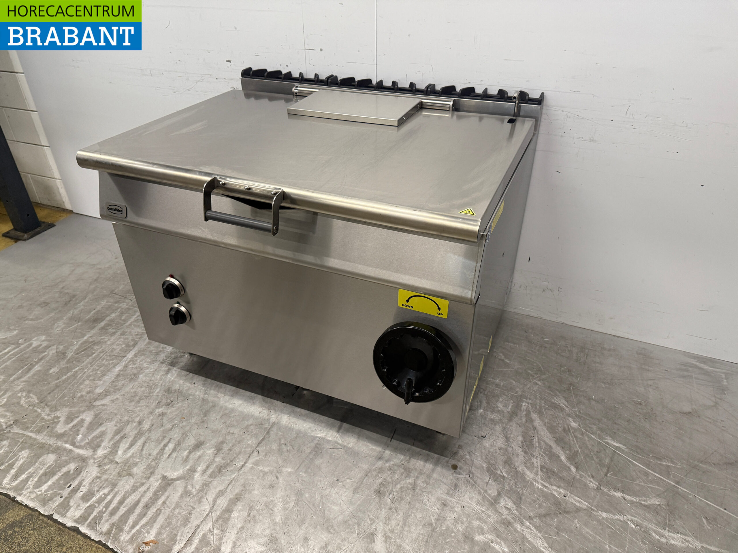 Combisteel Kippbratentopf aus Edelstahl 120 Liter 120 cm 400V Horeca – Bild 2