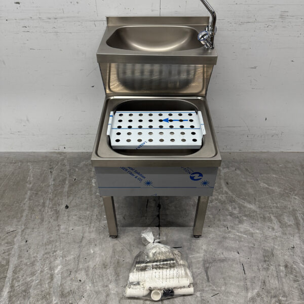 Edelstahl Combisteel Doppelspüle Spülbecken Abtropffläche combi Wasserhahn 50 cm Horeca