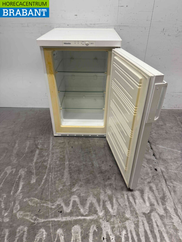 Miele F1312 Kühlschrank 104 Liter 230V Horeca – Bild 4