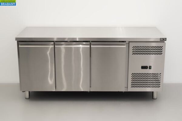 Edelstahl Gefriertruhe Werkbank 3 Türen 1/1 Gastronorm 179,5 cm Catering
