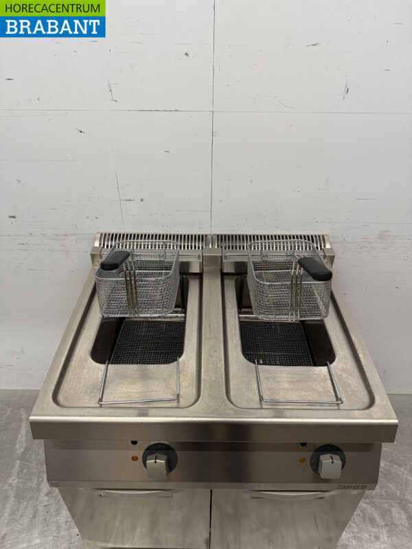 Zanussi Doppelfritteuse aus Edelstahl 2 x 15 Liter 400V Bj. 2022 Verpflegung – Bild 4