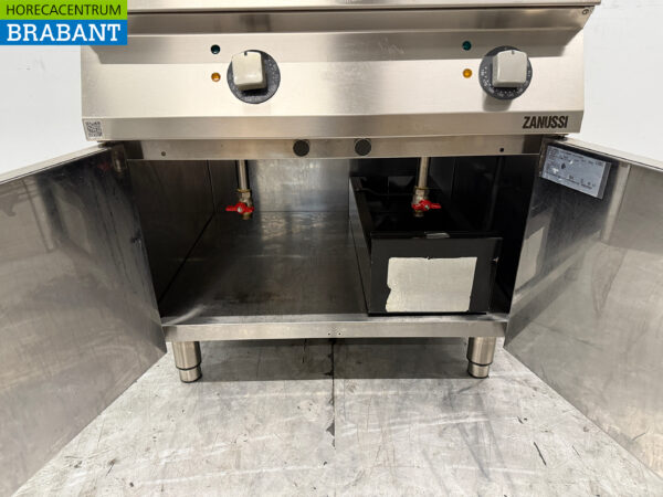 Zanussi Doppelfritteuse aus Edelstahl 2 x 15 Liter 400V Bj. 2022 Verpflegung – Bild 5