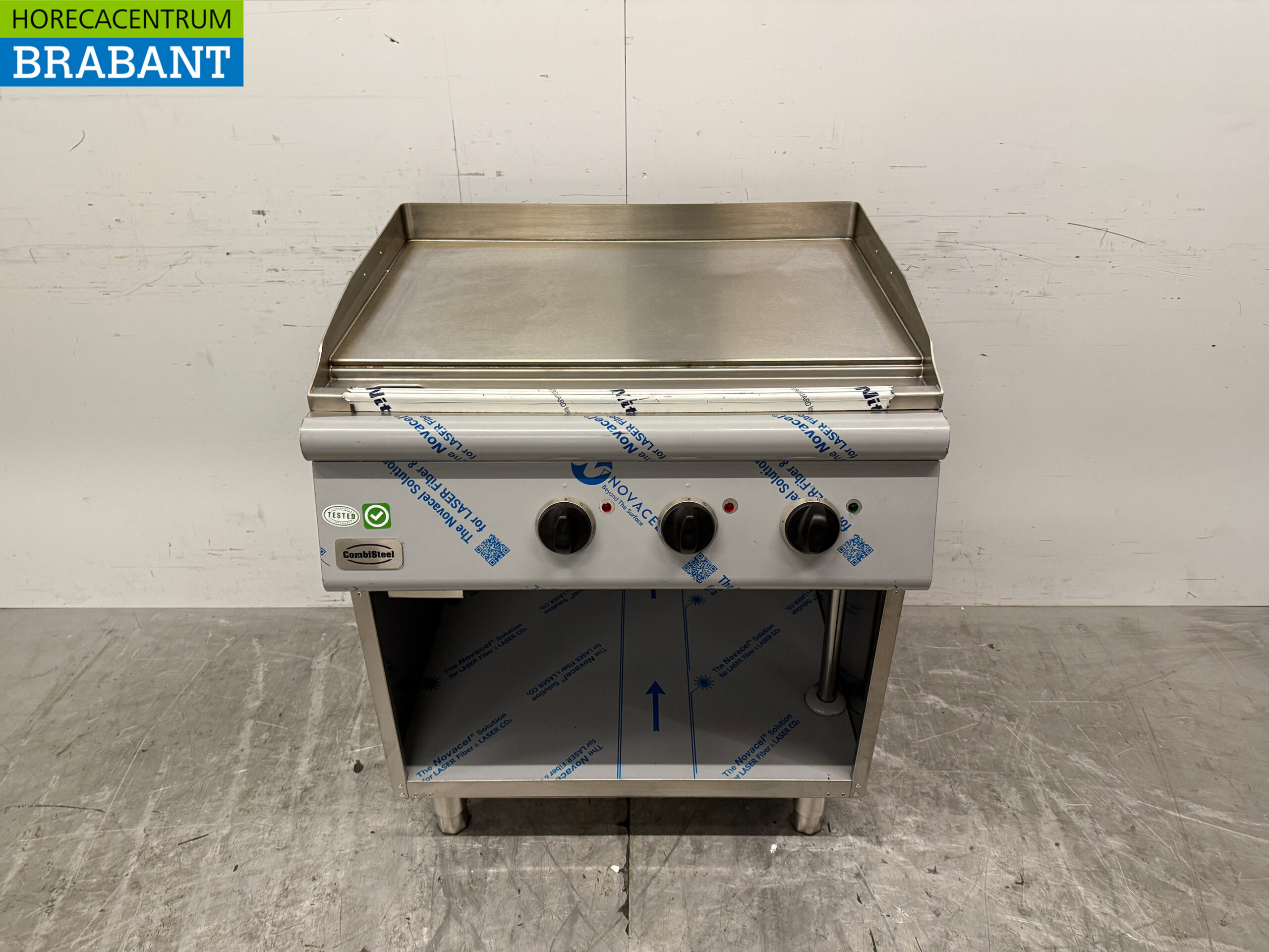 Combisteel Glatte Grillplatte aus Edelstahl 80 cm 400V Horeca