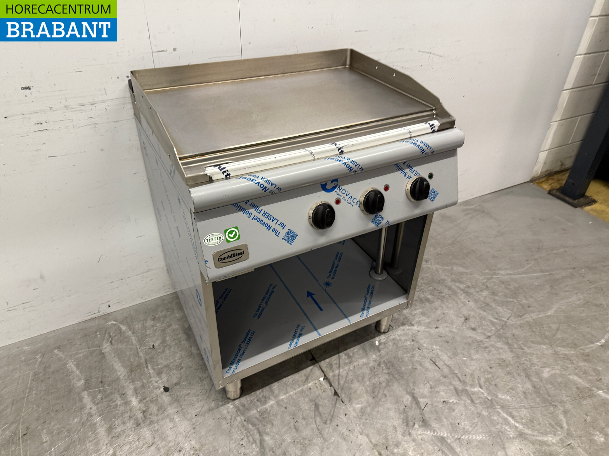 Combisteel Glatte Grillplatte aus Edelstahl 80 cm 400V Horeca – Bild 3