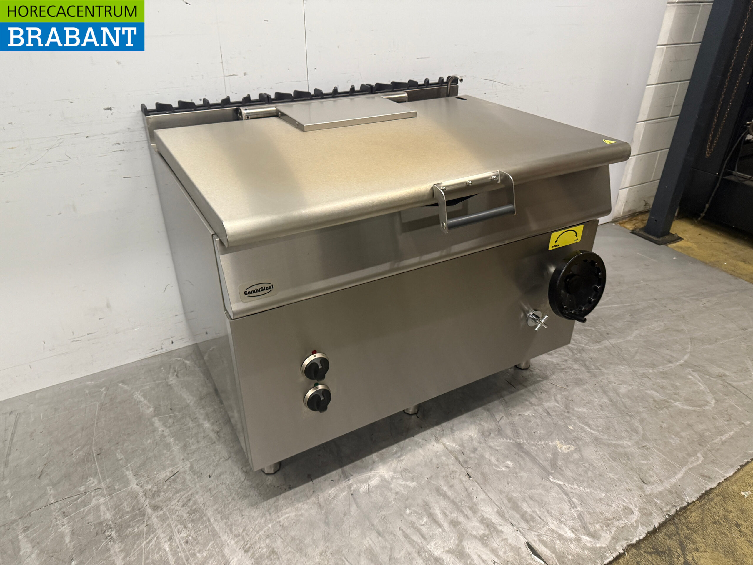 Combisteel Kippbratentopf aus Edelstahl 120 Liter 120 cm 400V Horeca – Bild 3