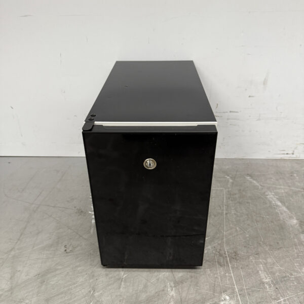 Vitrifrigo FG10i Milchkühler Milchkühlschrank 7,5 Liter 230V Horeca