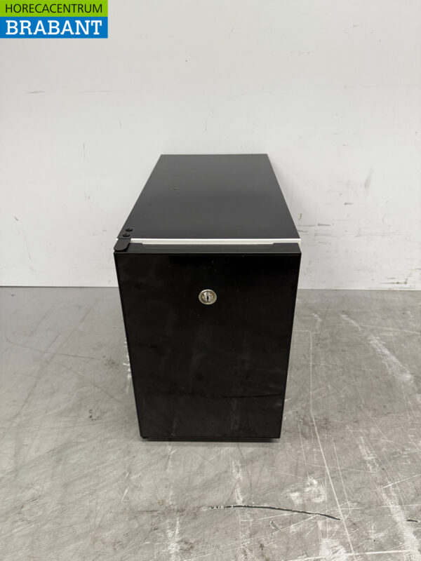 Vitrifrigo FG10i Milchkühler Milchkühlschrank 7,5 Liter 230V Horeca