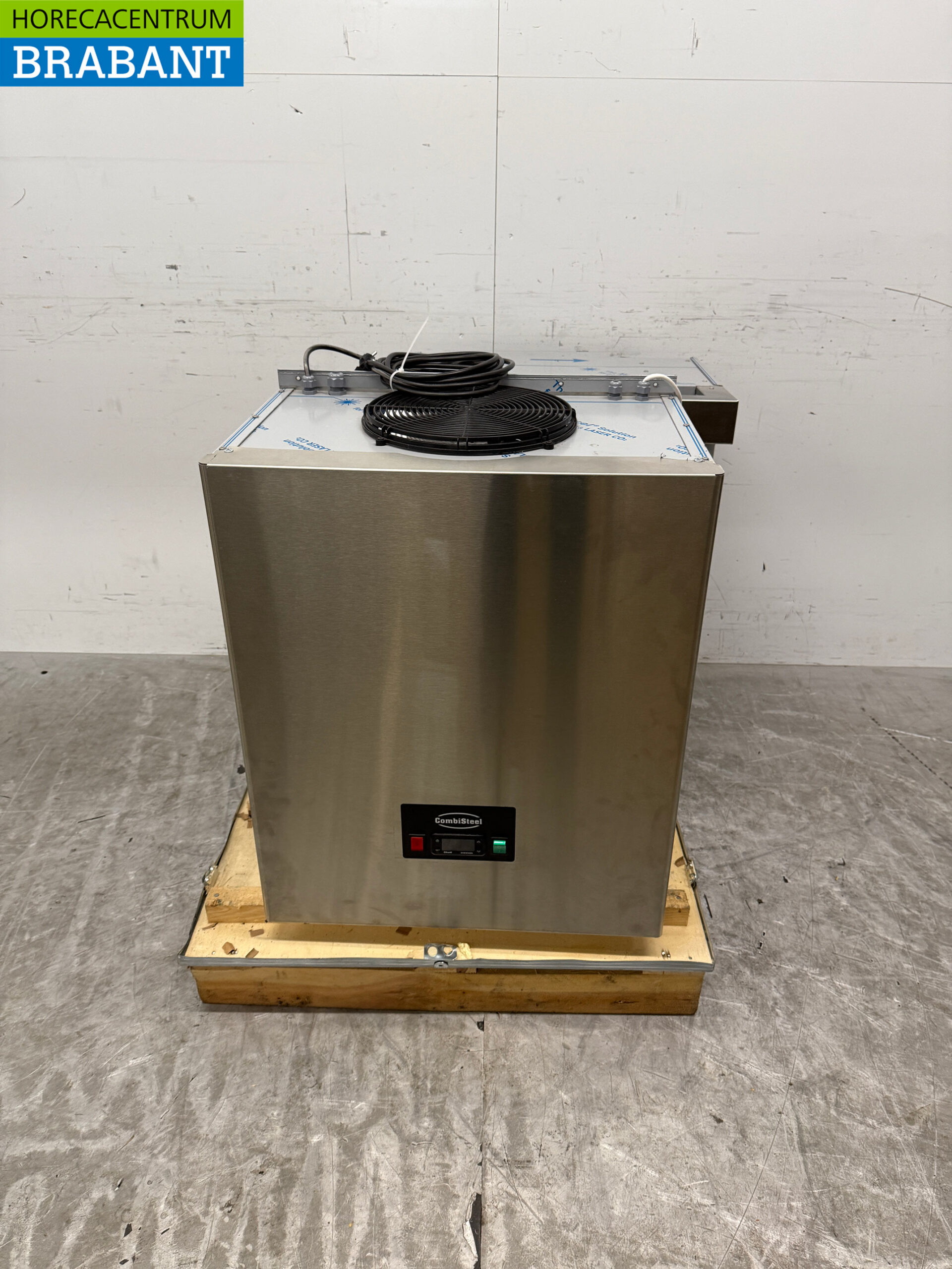 Edelstahl Combisteel Kühlgerät Monoblock Wandgerät 15 m3 230V Horeca