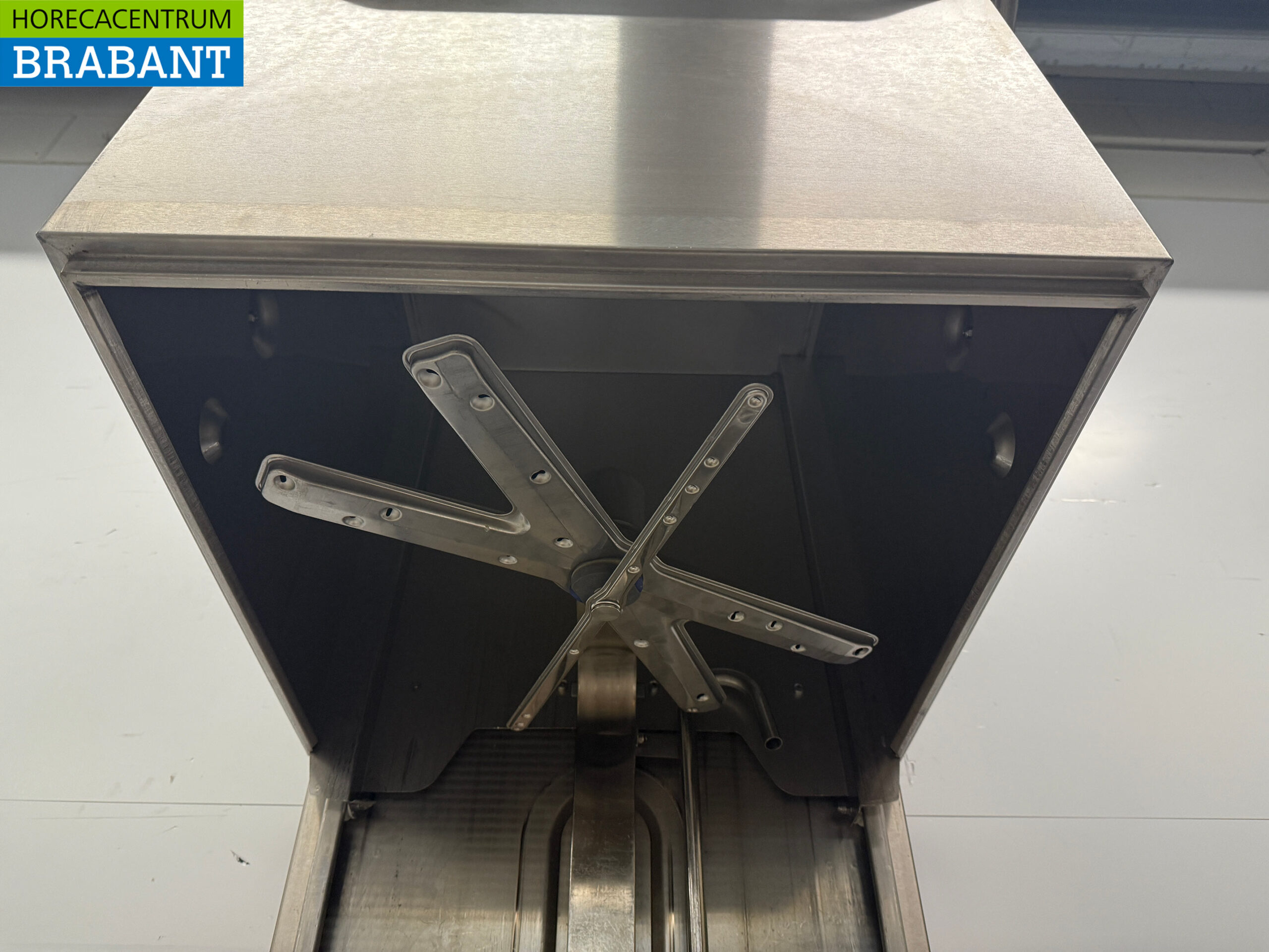 Hobart Premax Durchlaufgeschirrspüler aus Edelstahl mit Ablaufpumpe 400V Horeca – Bild 6