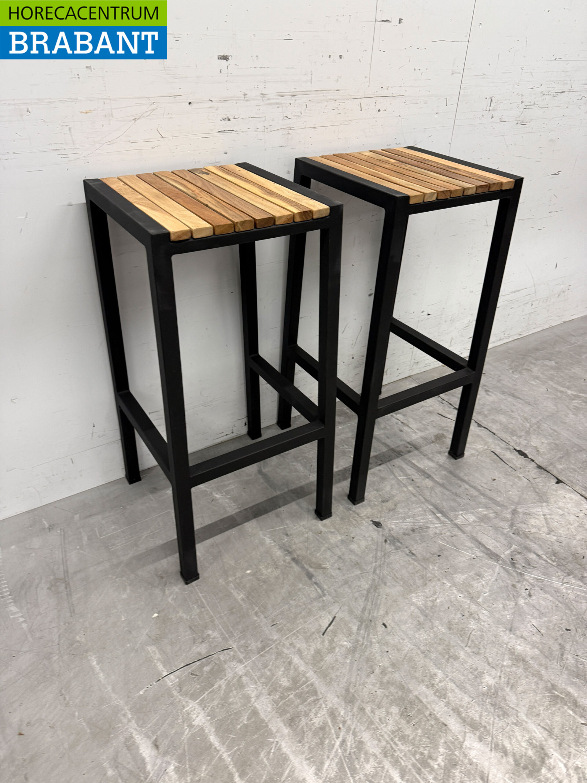 Bolero Stahl und Akazienholz Barhocker Hocker Terrassenhocker 2 Stück Catering – Bild 2