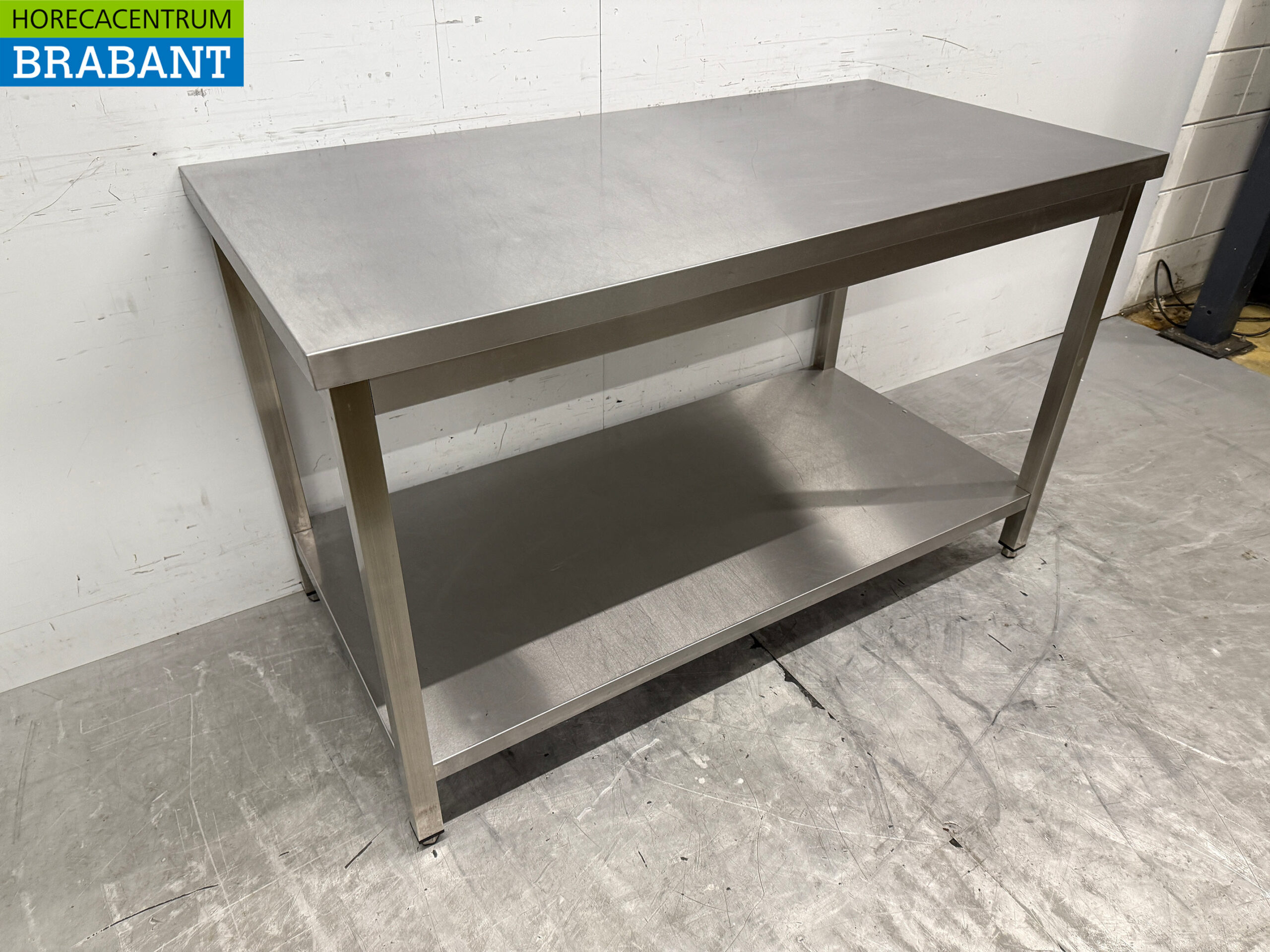 Edelstahl-Arbeitstisch mit Zwischenboden 140 x 70 x 85,5 cm Catering – Bild 3