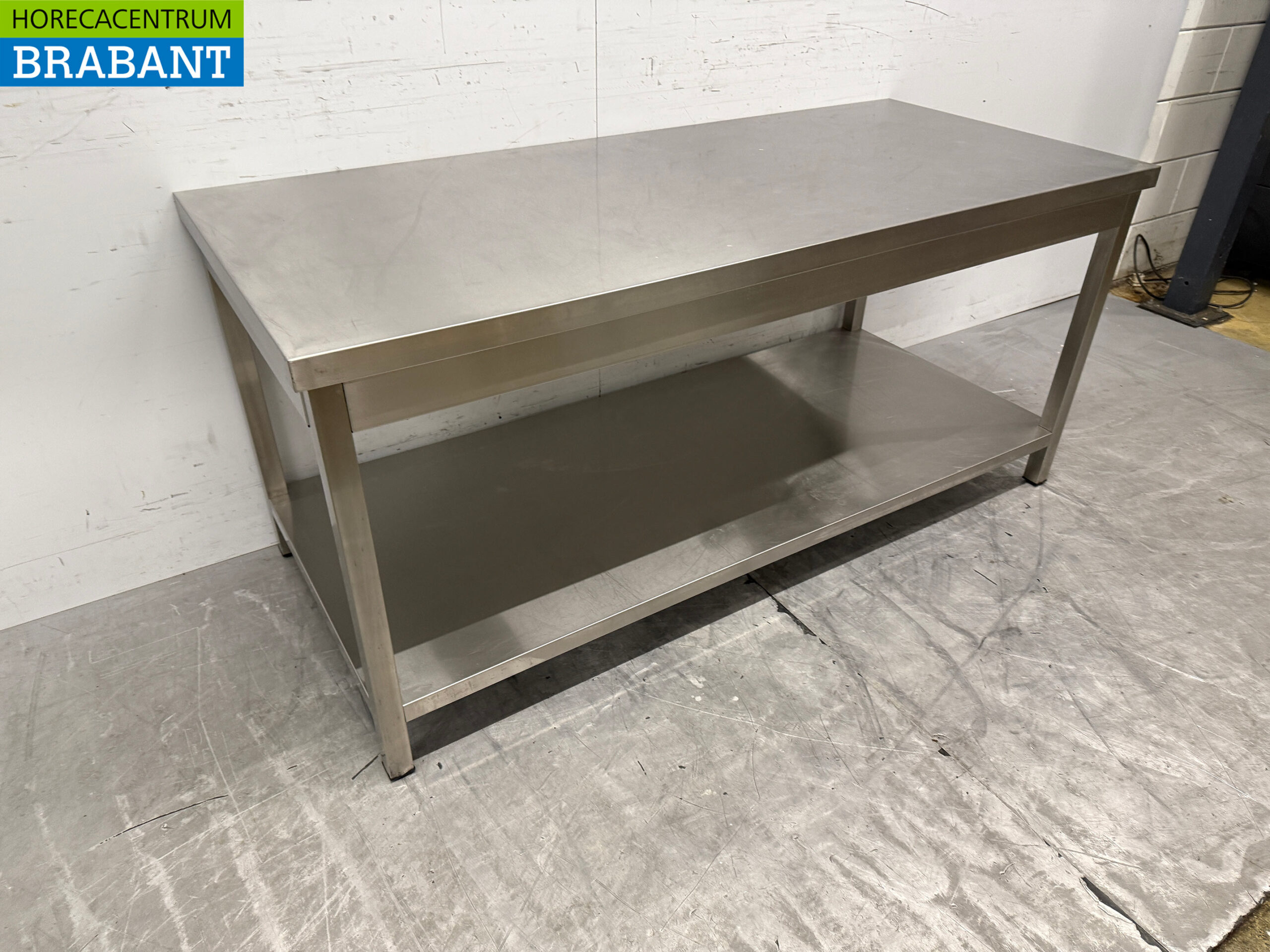 Edelstahl-Arbeitstisch mit Zwischenboden 160 x 70 x 73 cm Horeca – Bild 3