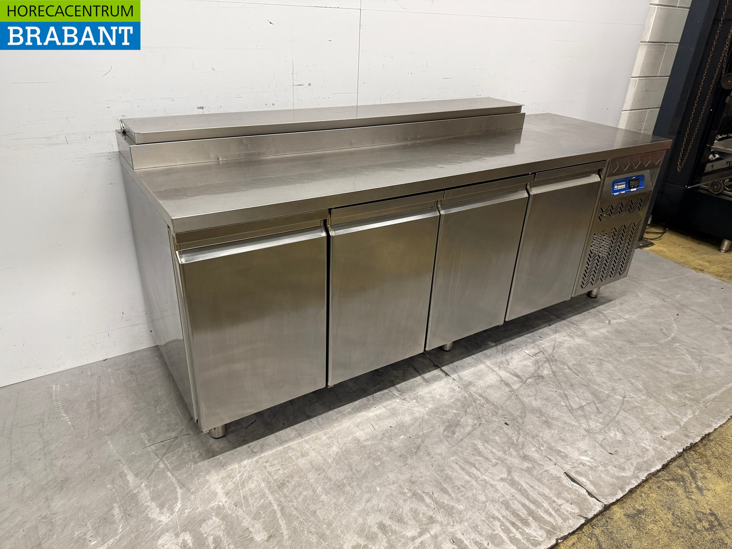 Edelstahl Diamond Gekühlte Werkbank mit Salatiere 4 Türen 219 cm 230V Horeca – Bild 3