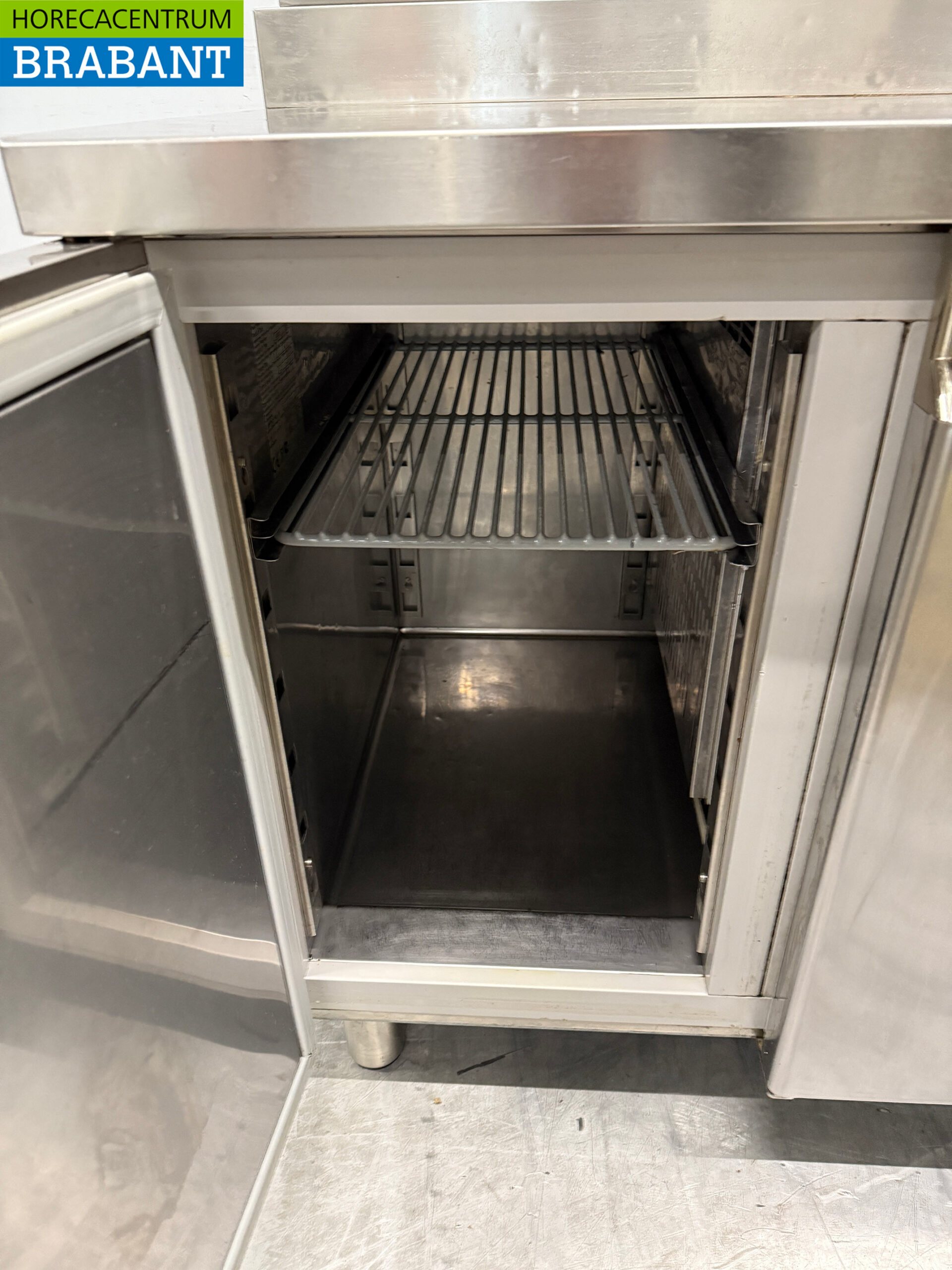 Edelstahl Diamond Gekühlte Werkbank mit Salatiere 4 Türen 219 cm 230V Horeca – Bild 5