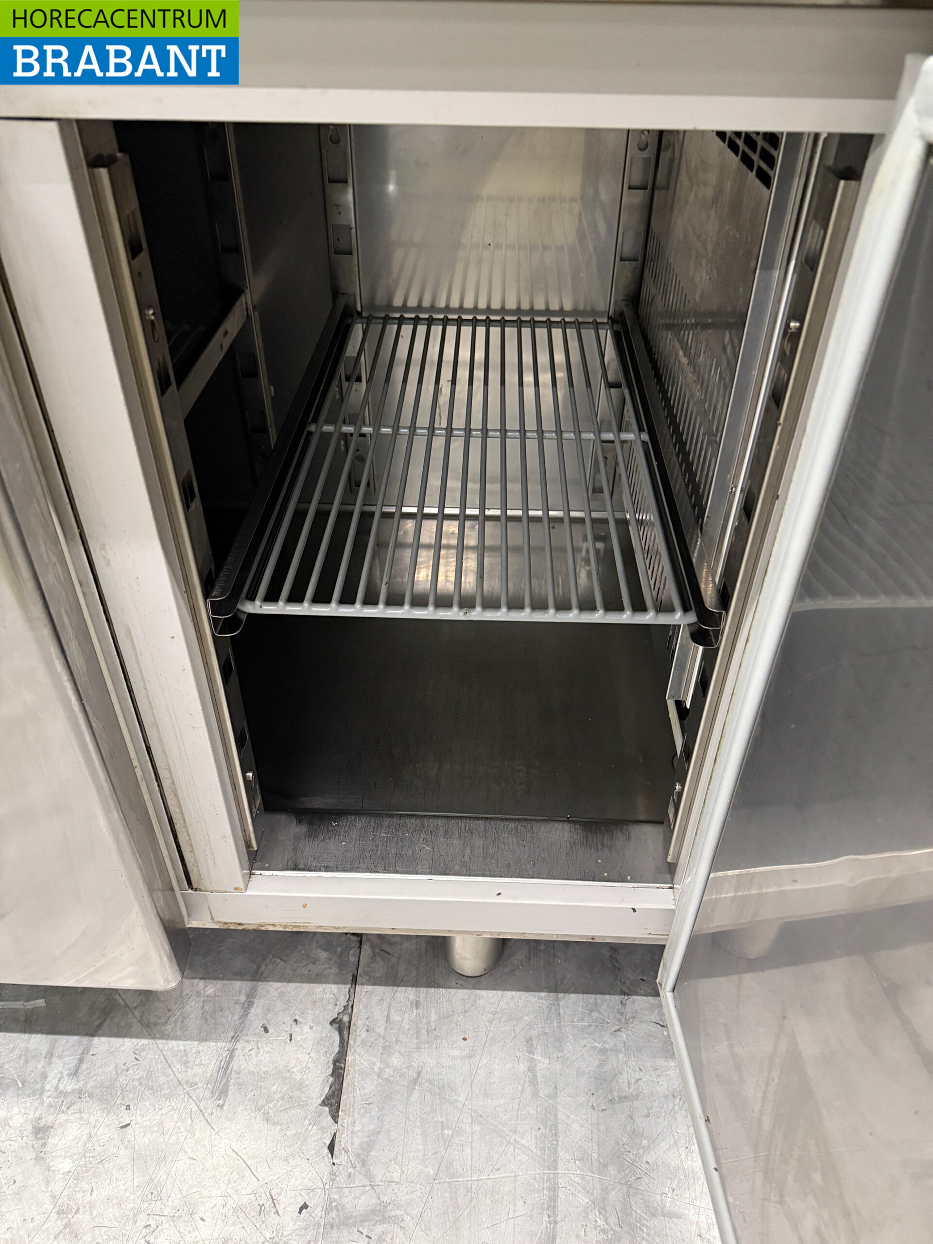 Edelstahl Diamond Gekühlte Werkbank mit Salatiere 4 Türen 219 cm 230V Horeca – Bild 7