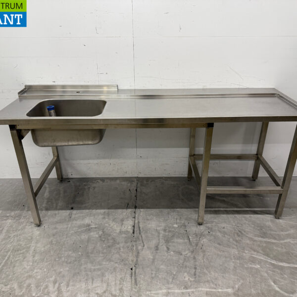 Futtertisch aus Edelstahl, serviert in der Spülmaschine 209,5 x 71,5 x 89,5 cm Horeca