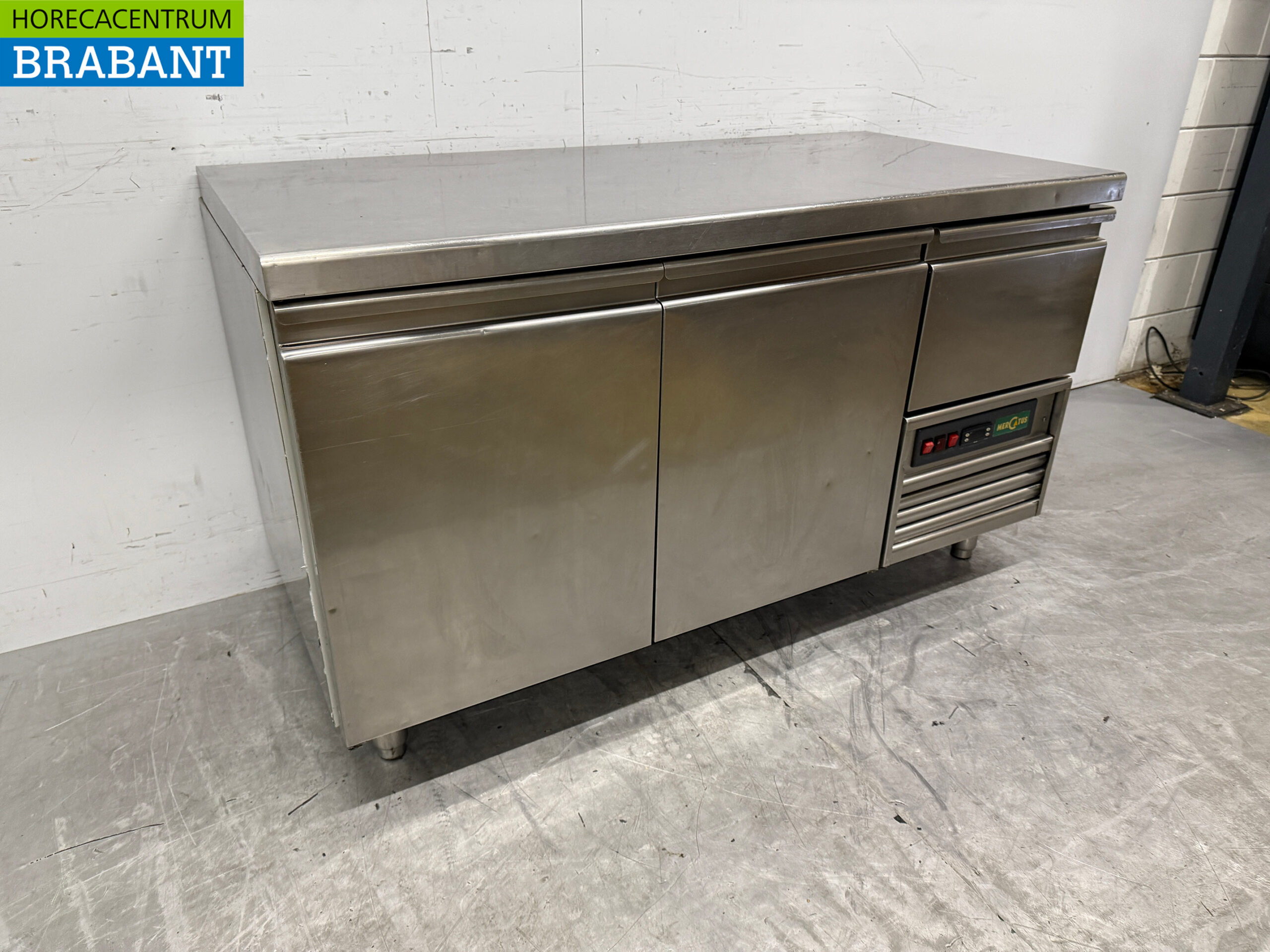 Mercatus Gekühlte Werkbank aus Edelstahl 2 Türen und 1 Schublade 147 cm 230V Horeca – Bild 3
