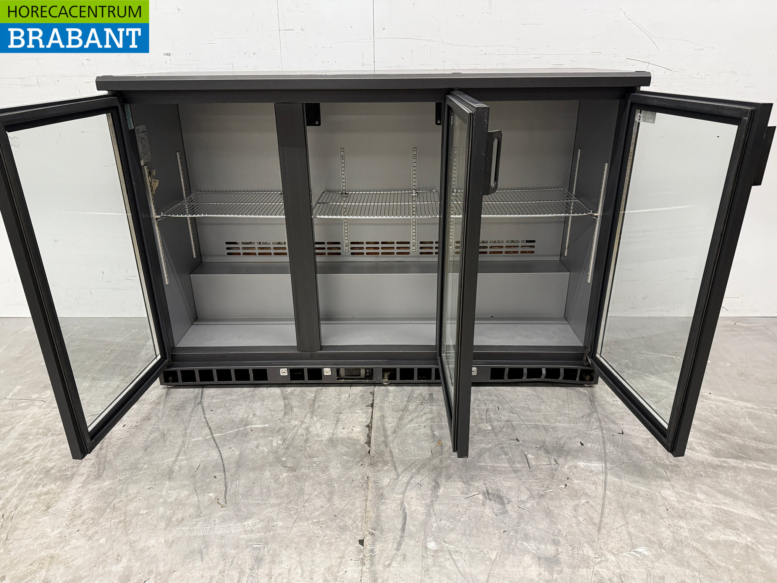 Gamko Bar Cooler 3 Glas-Scharniertüren 135 cm 230V Horeca – Bild 4