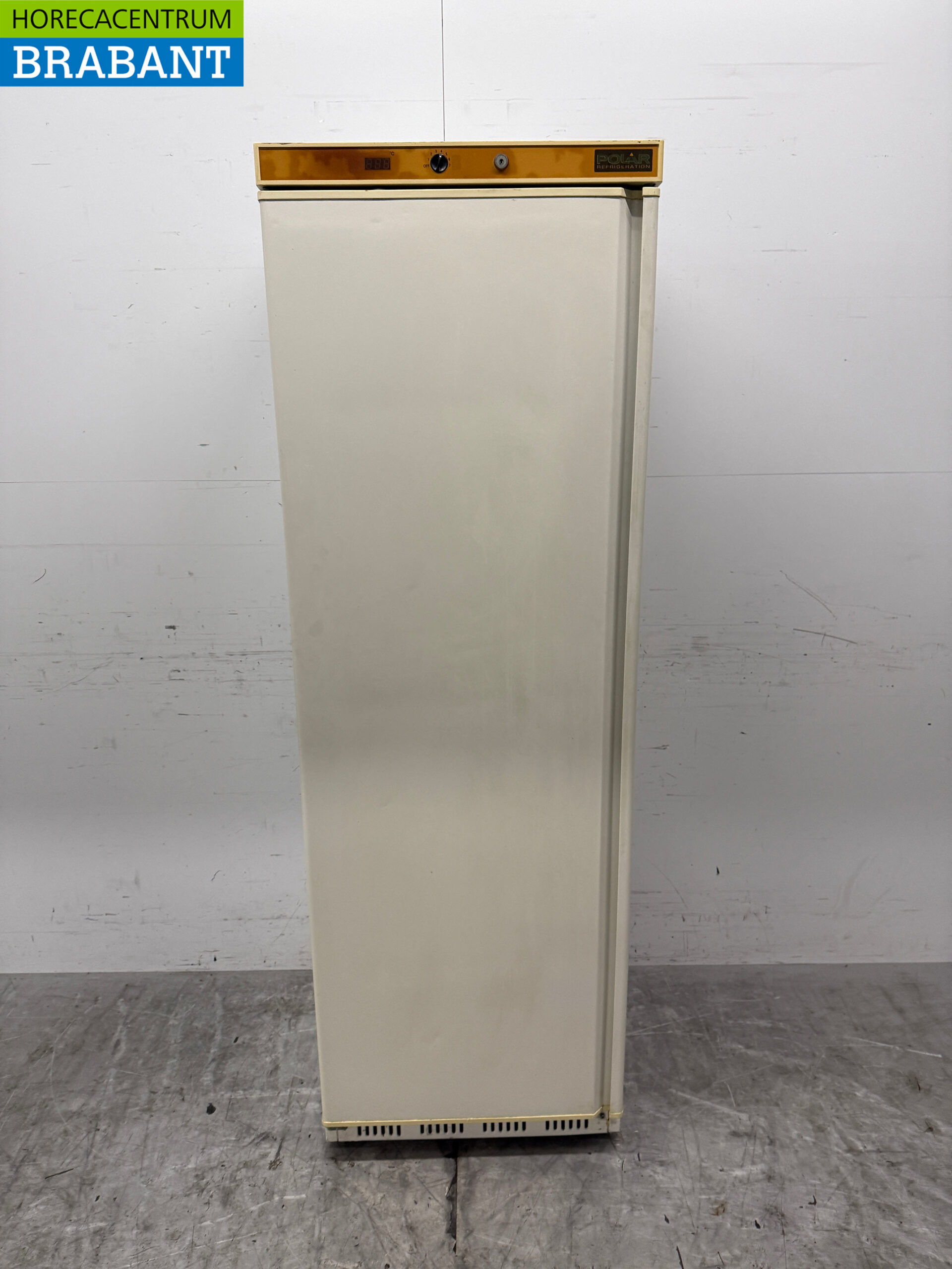 Polar Kühlung 400 Liter 230V Horeca