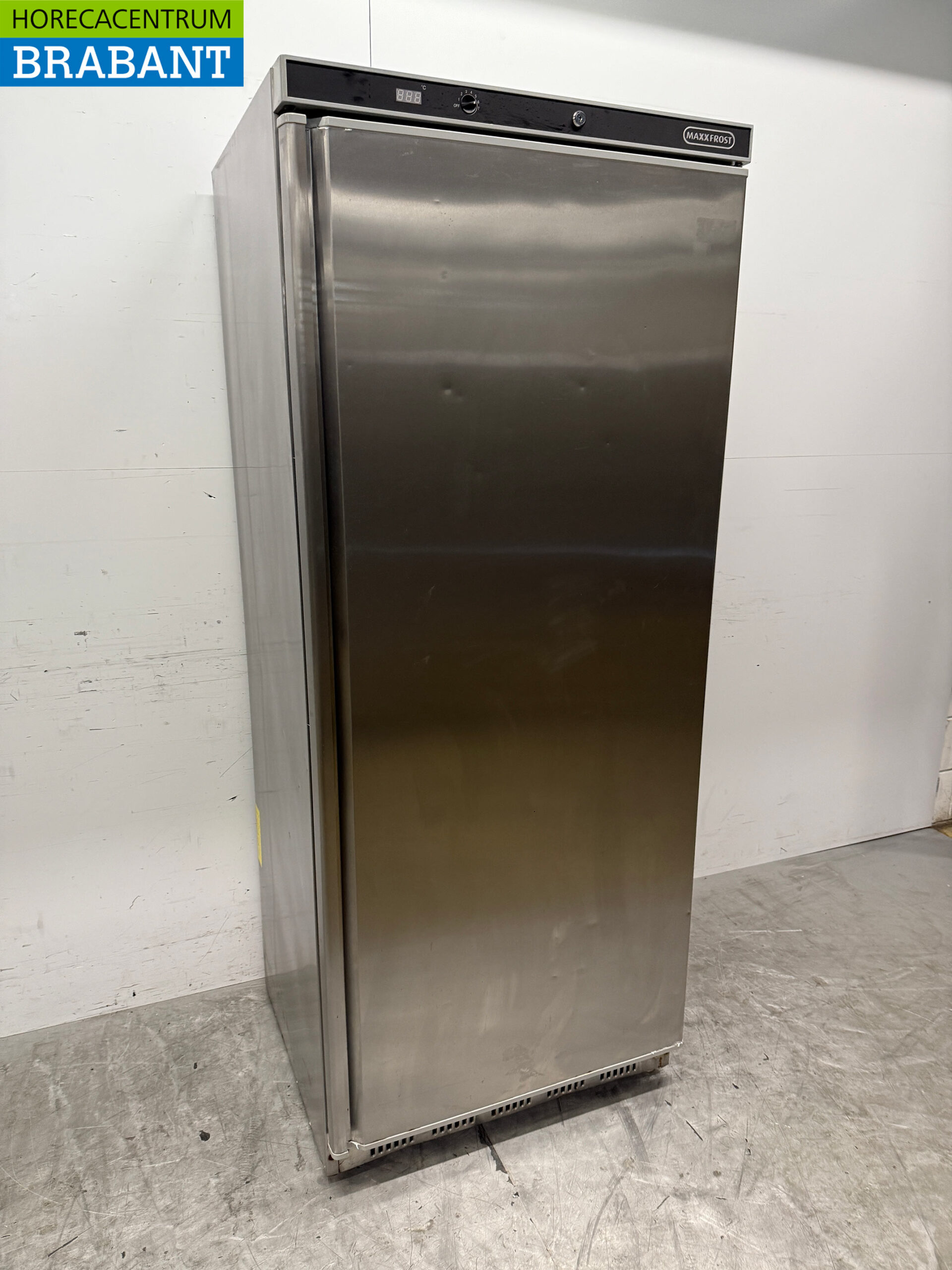 Edelstahl Maxxfrost Kühlschrank 570 Liter 230V Horeca – Bild 3