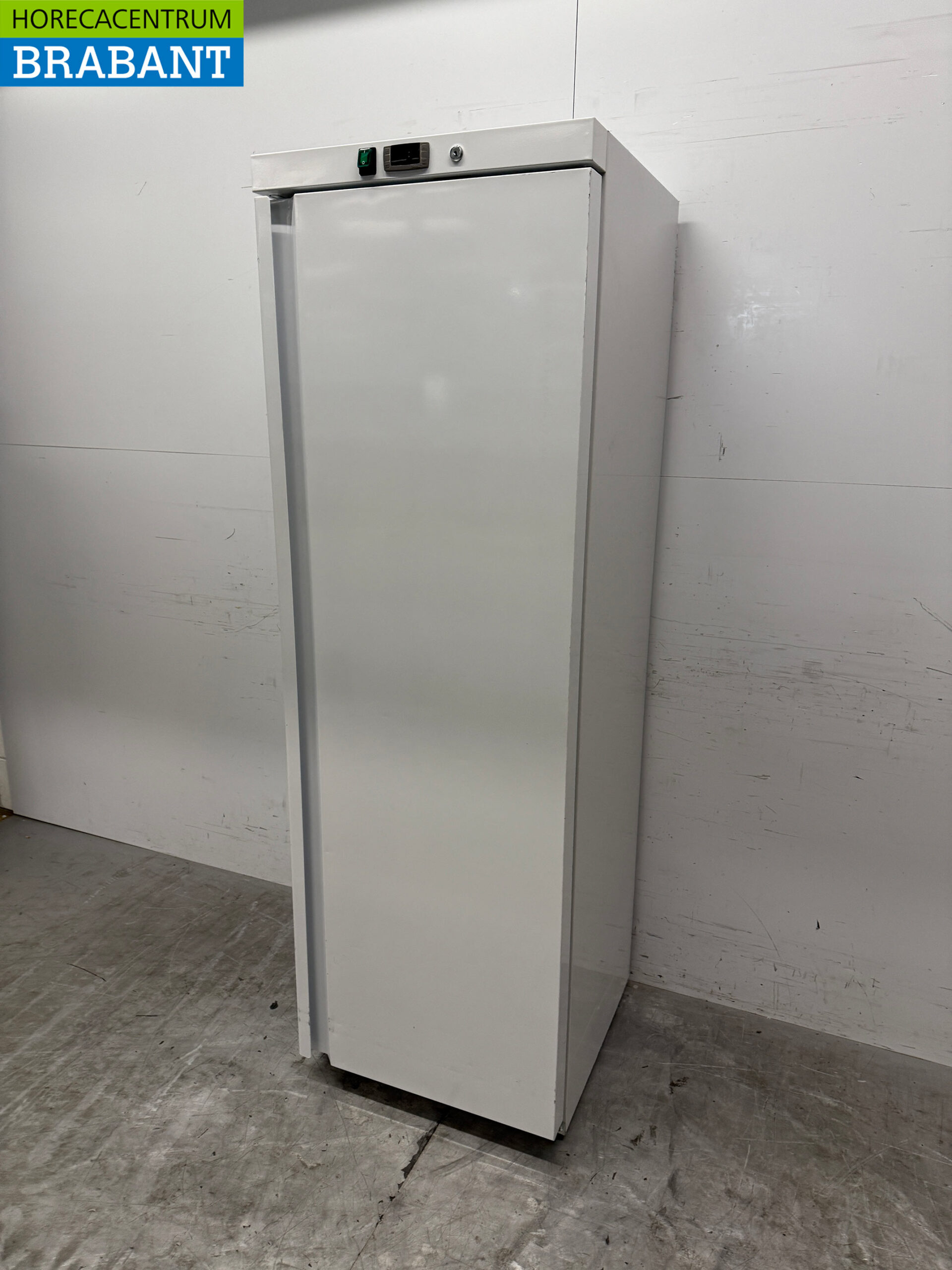 Gastro-Inox Gefrierschrank 321 Liter 230V Horeca – Bild 2