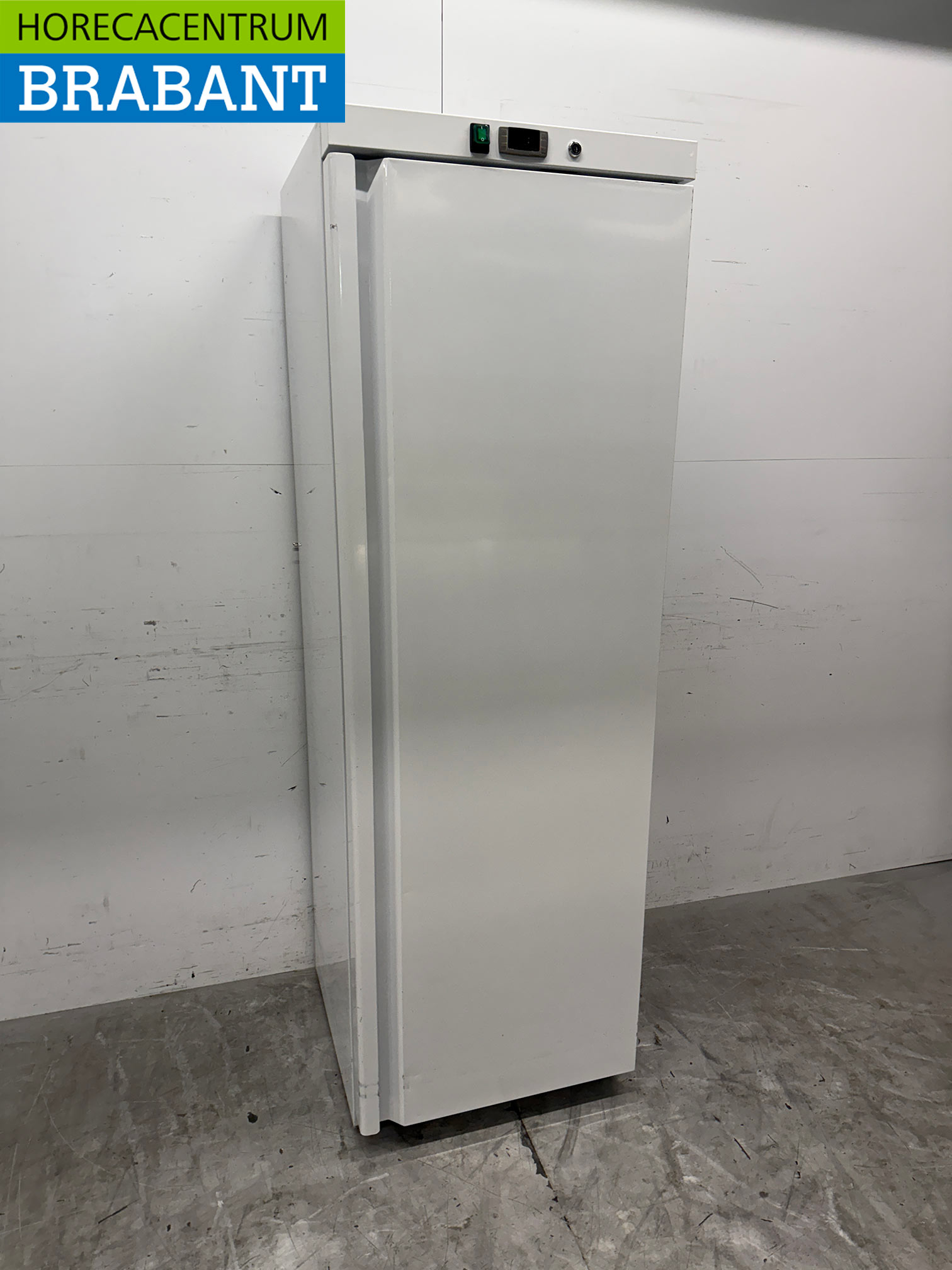 Gastro-Inox Gefrierschrank 321 Liter 230V Horeca – Bild 3