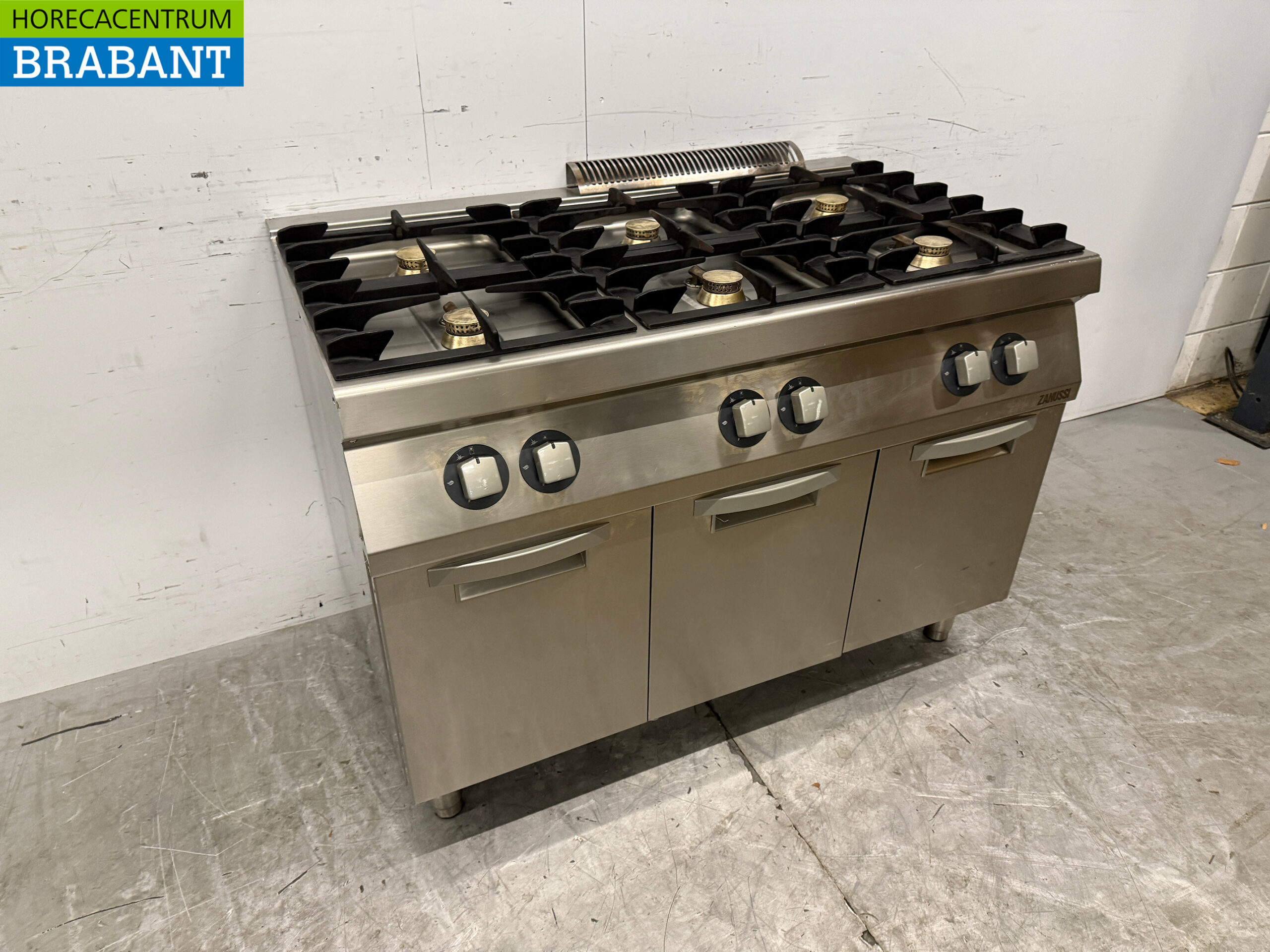 Zanussi 6-Flammen-Herd aus Edelstahl 120 cm GAS Catering – Bild 3