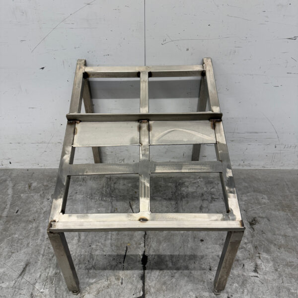 Sockel aus Edelstahl 49 x 60 x 55 cm Catering