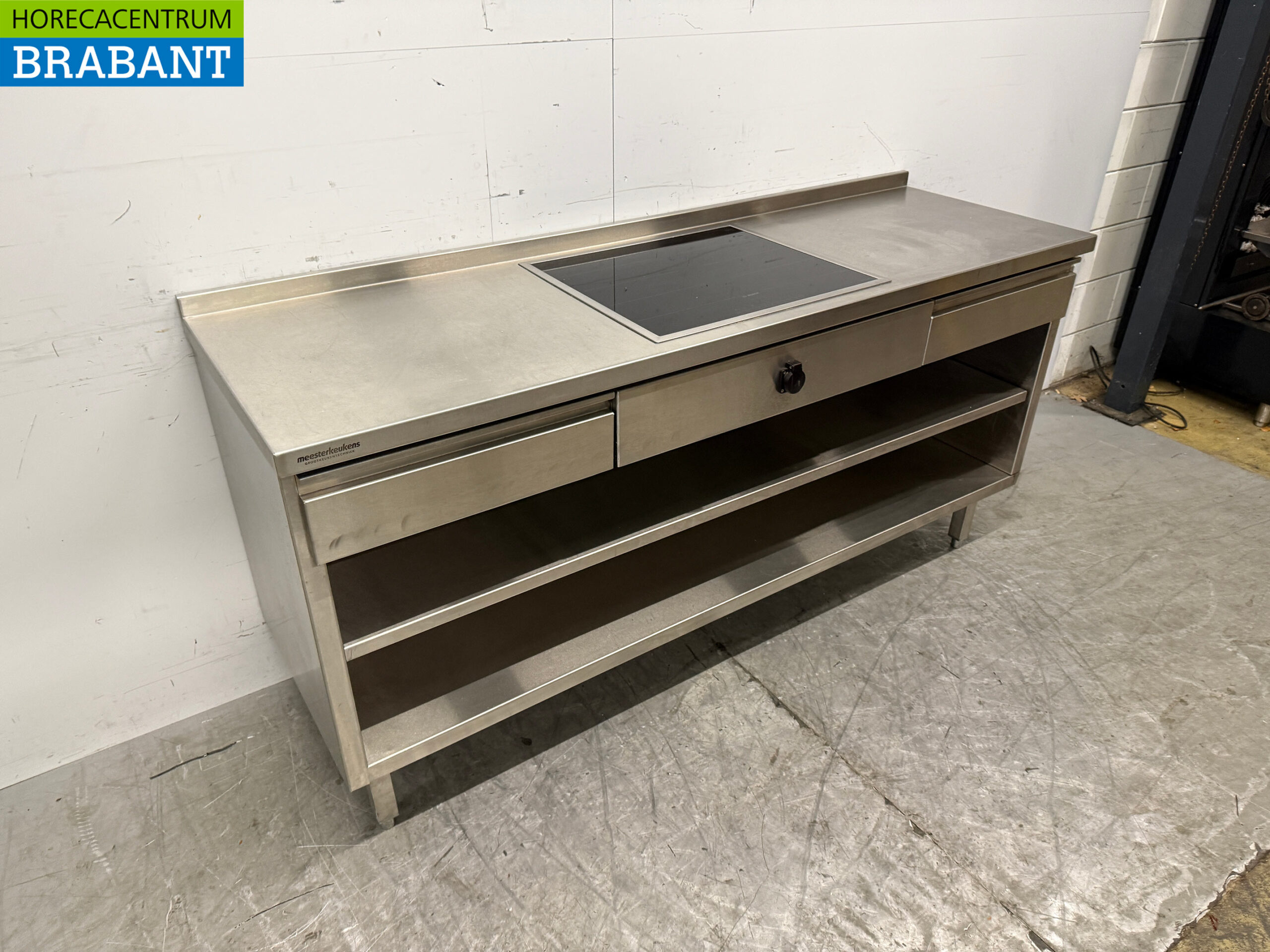 Edelstahl-Arbeitstisch mit eingebautem Induktionsherd 188 cm 400V Horeca – Bild 2