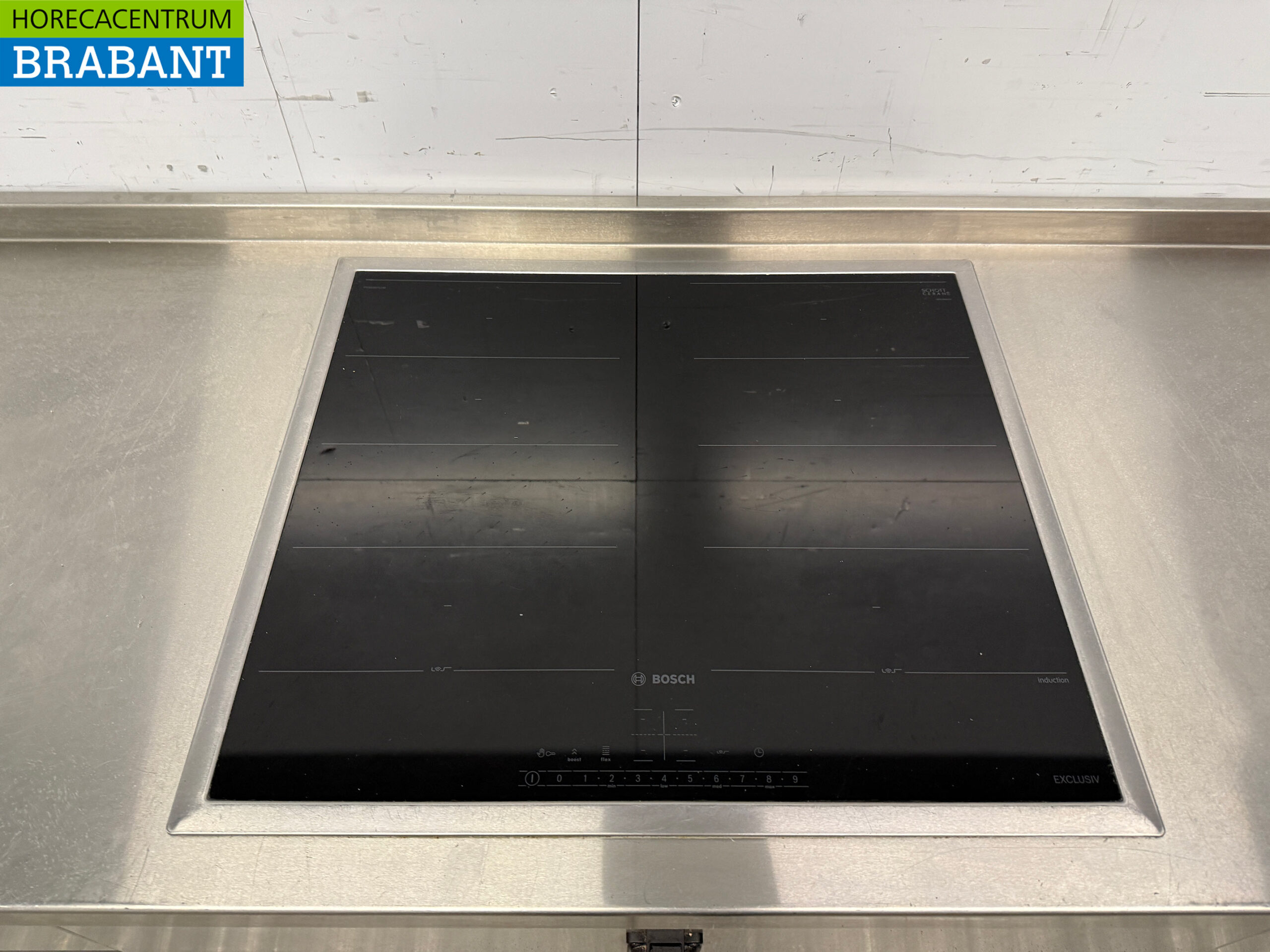 Edelstahl-Arbeitstisch mit eingebautem Induktionsherd 188 cm 400V Horeca – Bild 4