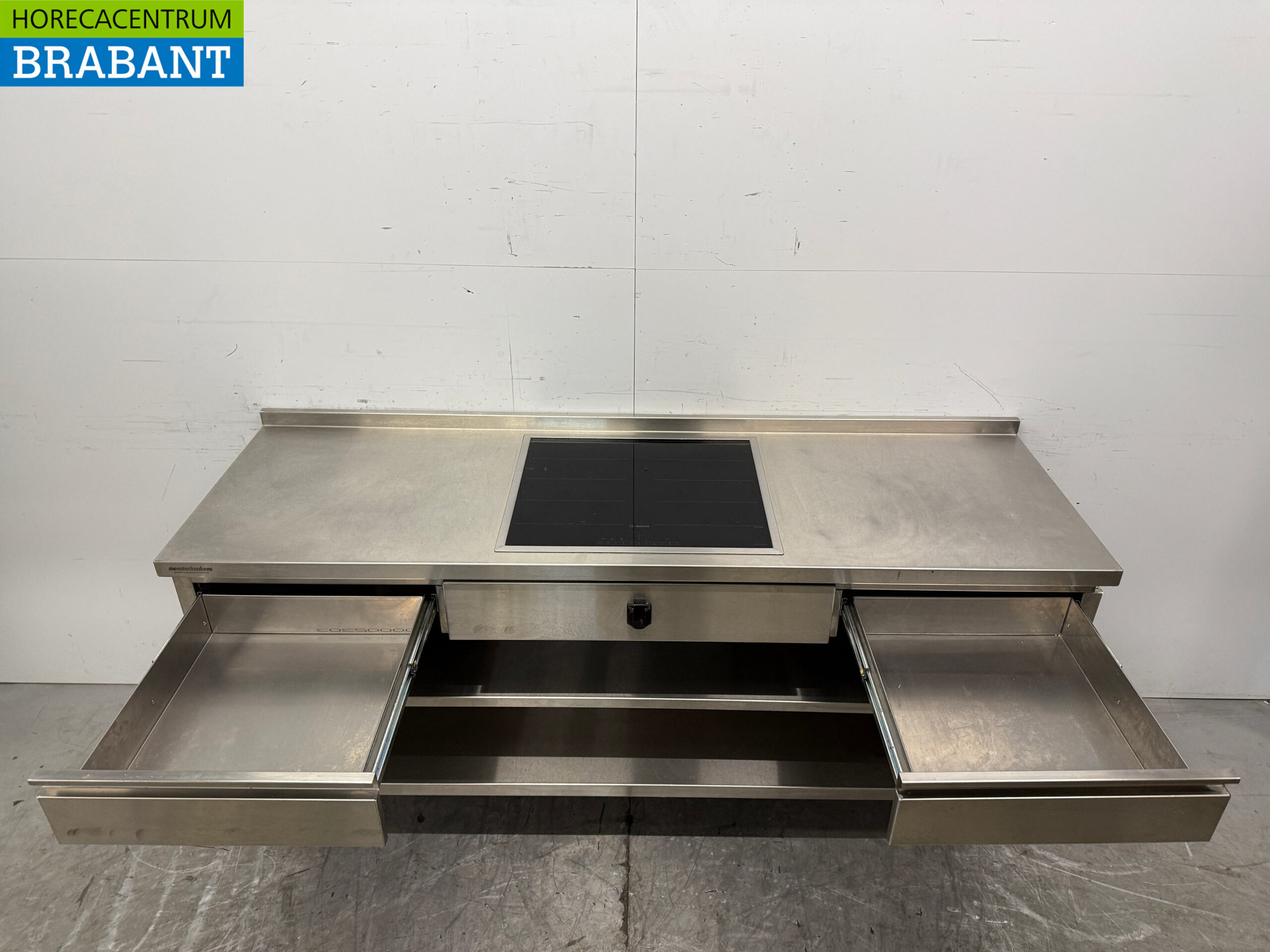 Edelstahl-Arbeitstisch mit eingebautem Induktionsherd 188 cm 400V Horeca – Bild 5