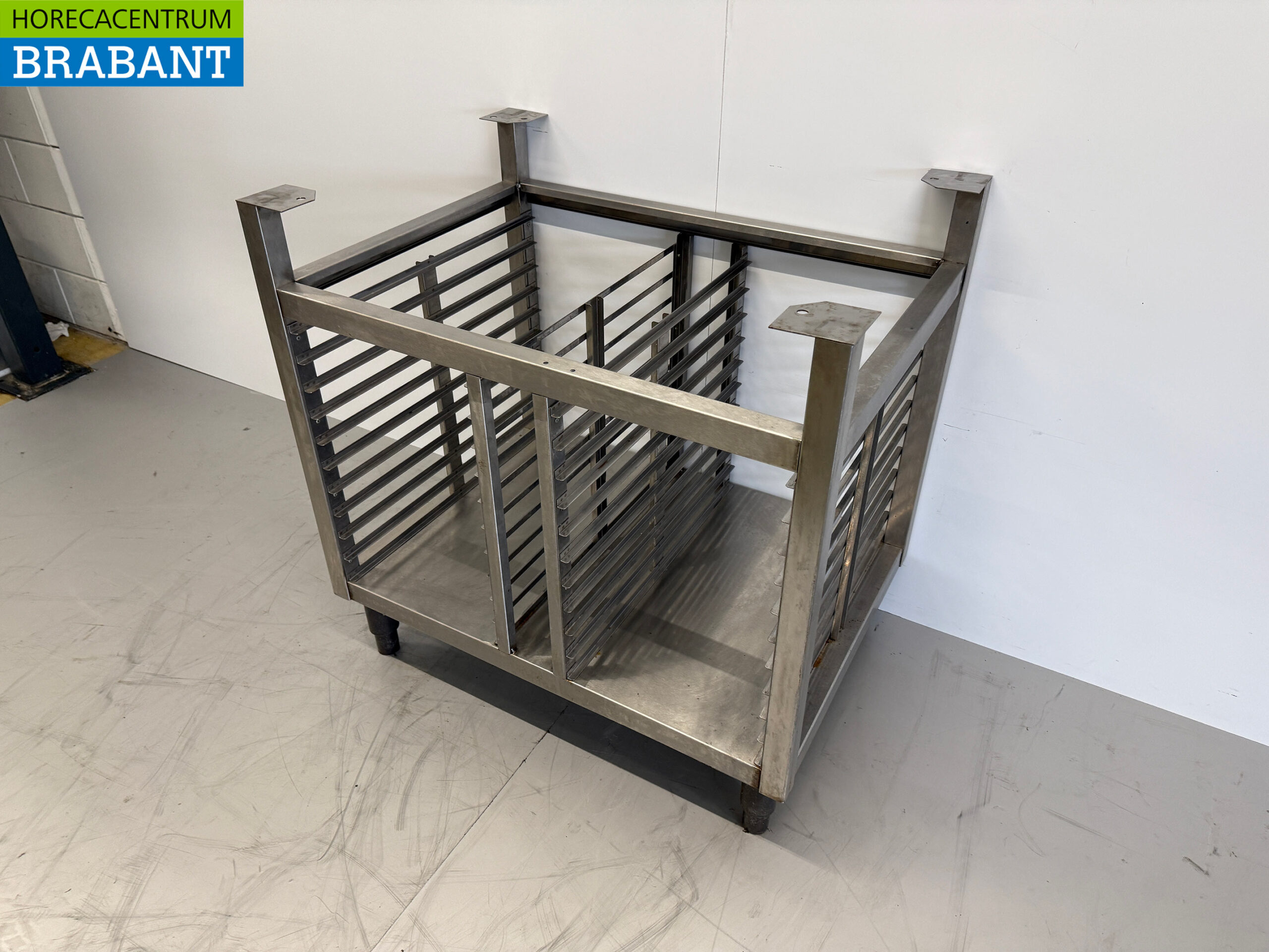 Edelstahlsockel mit Einlegeboden für Dampfgarer / Backofen 88,5 x 63,5 x 89 cm – Bild 2