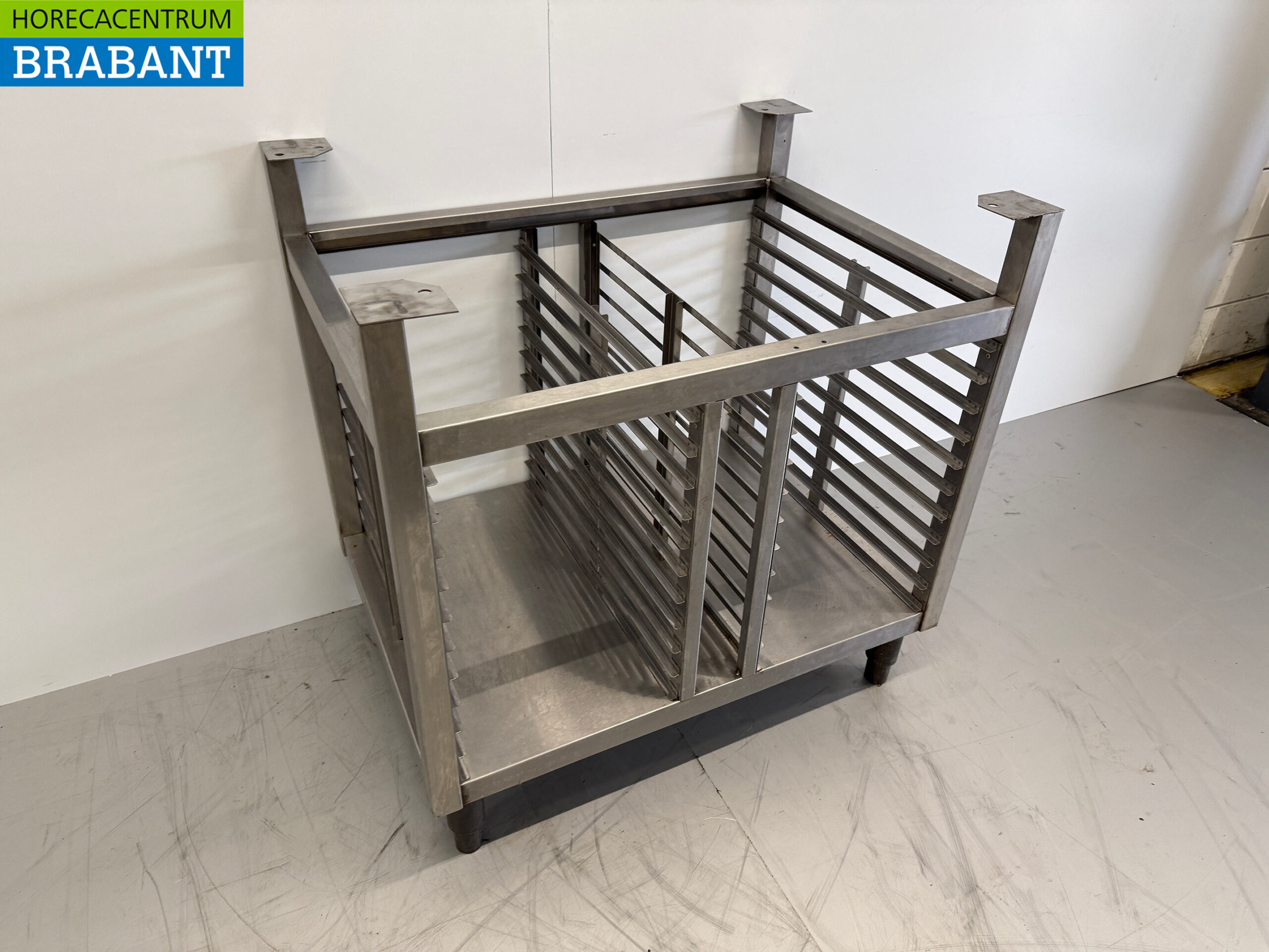 Edelstahlsockel mit Einlegeboden für Dampfgarer / Backofen 88,5 x 63,5 x 89 cm – Bild 3