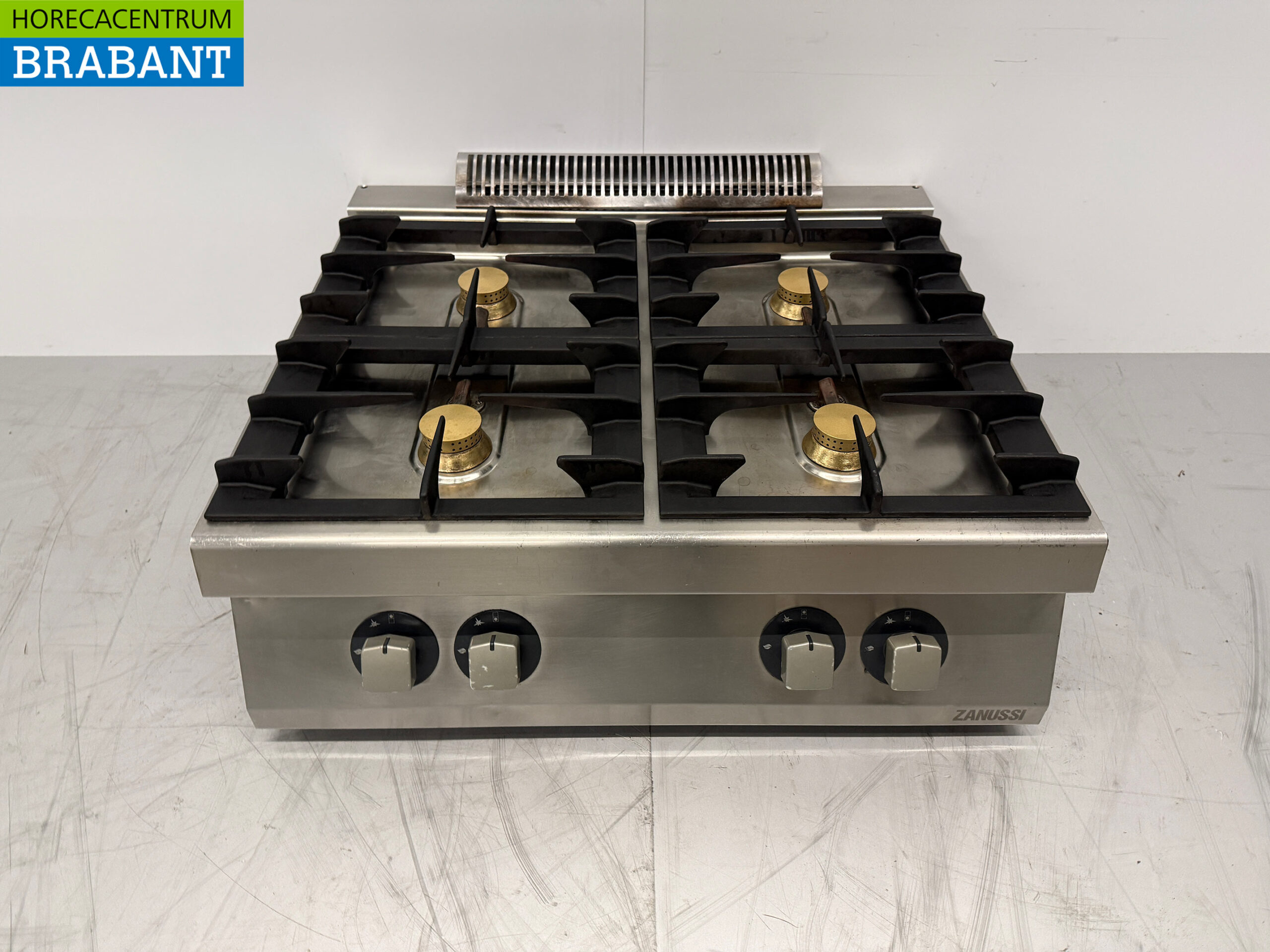 Zanussi 4-Flammen-Herd aus Edelstahl 80 cm GAS Catering