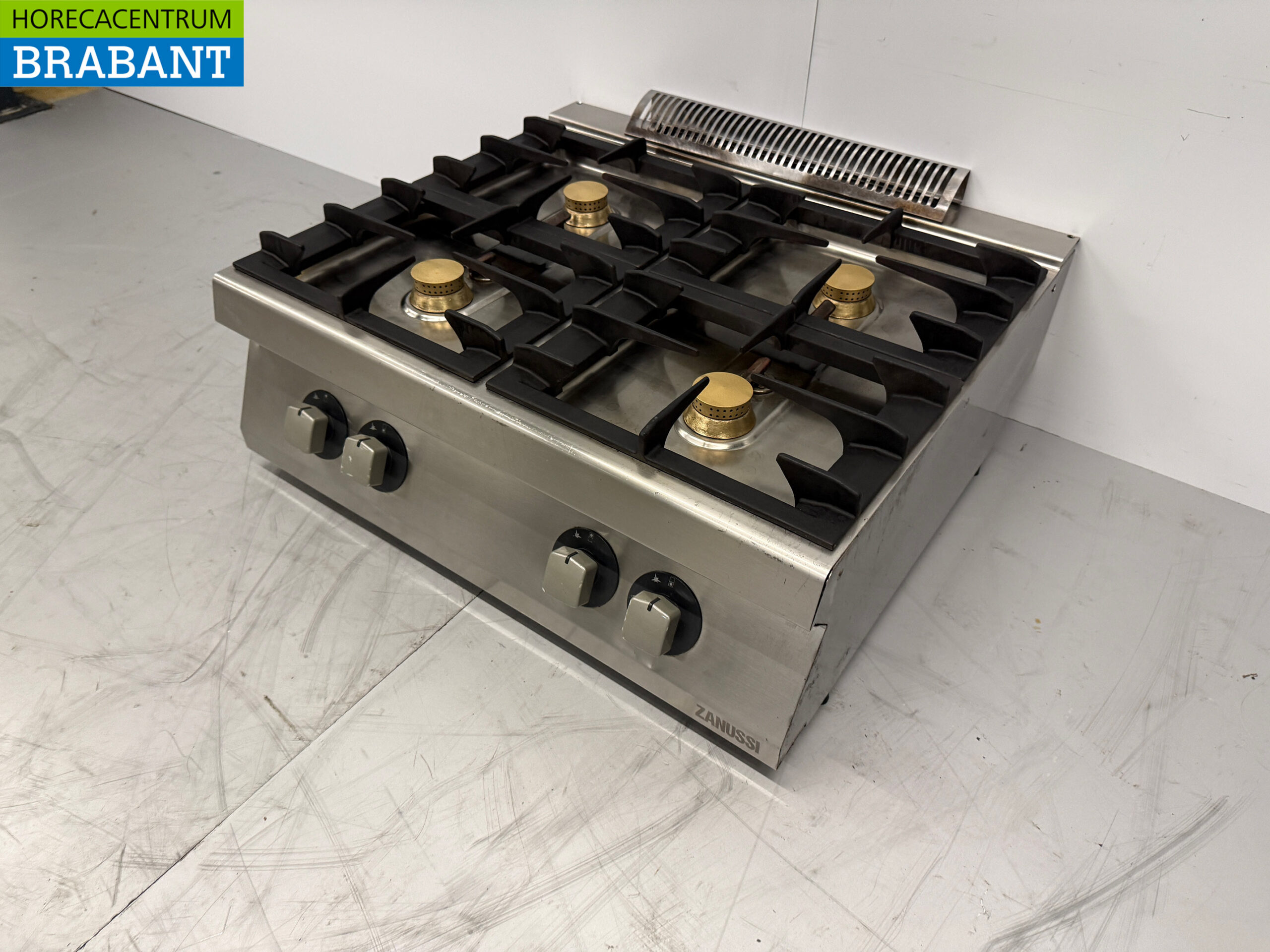 Zanussi 4-Flammen-Herd aus Edelstahl 80 cm GAS Catering – Bild 2