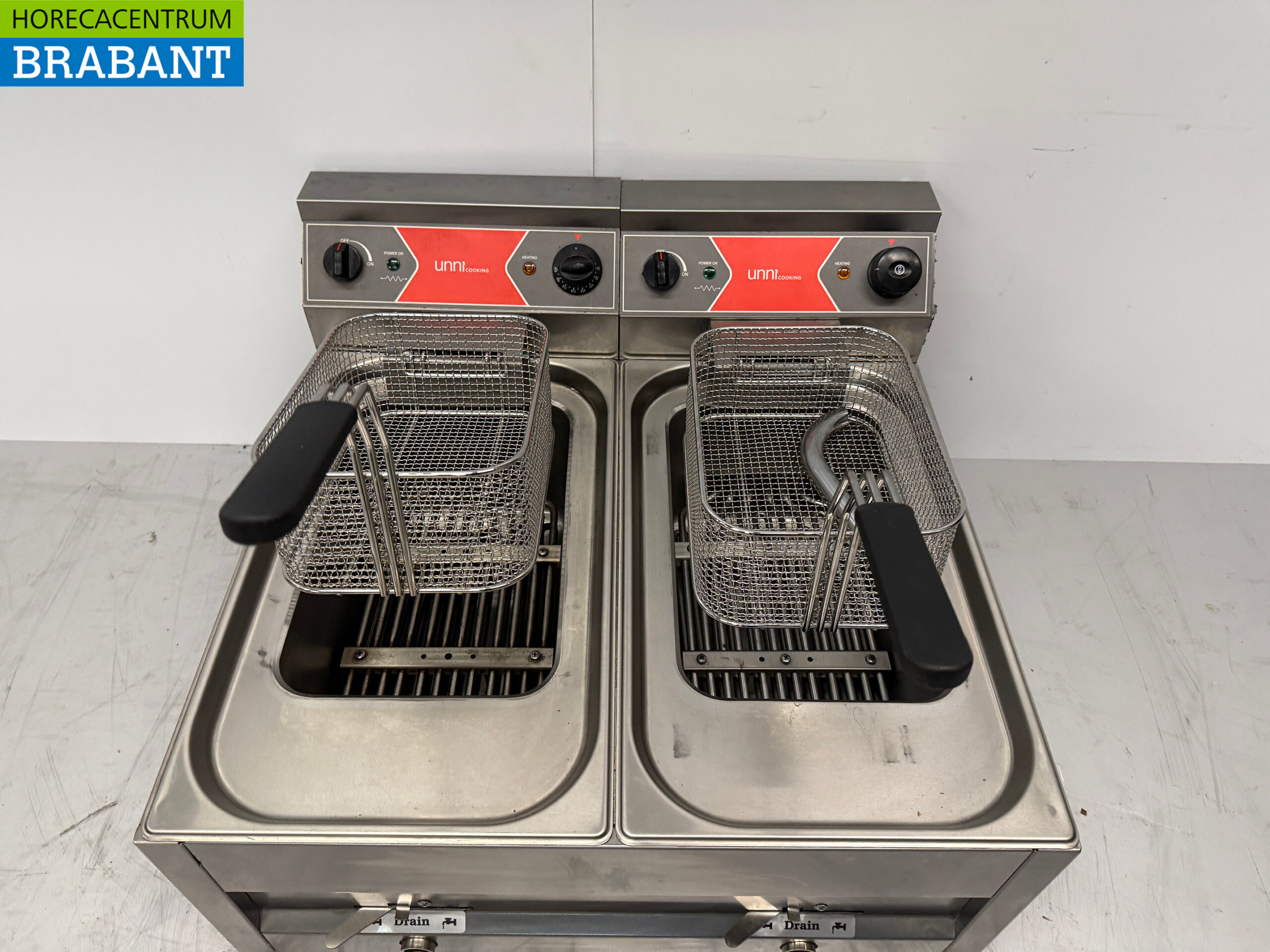 Edelstahl-Doppelfritteuse 2 x 12 Liter 400V Horeca – Bild 4