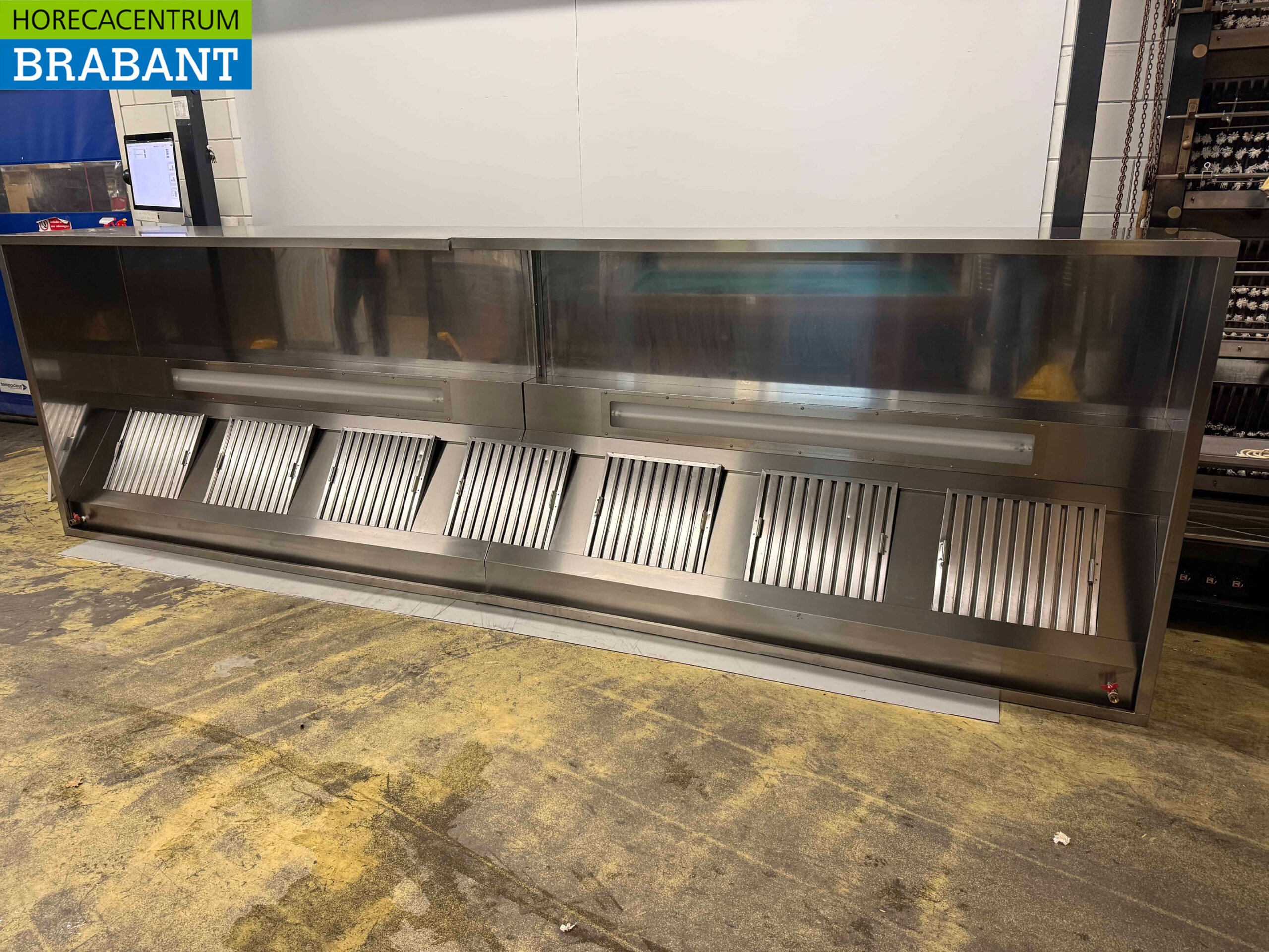 Dunstabzugshaube aus Edelstahl 460 x 140 x 60 cm Box Modell Horeca