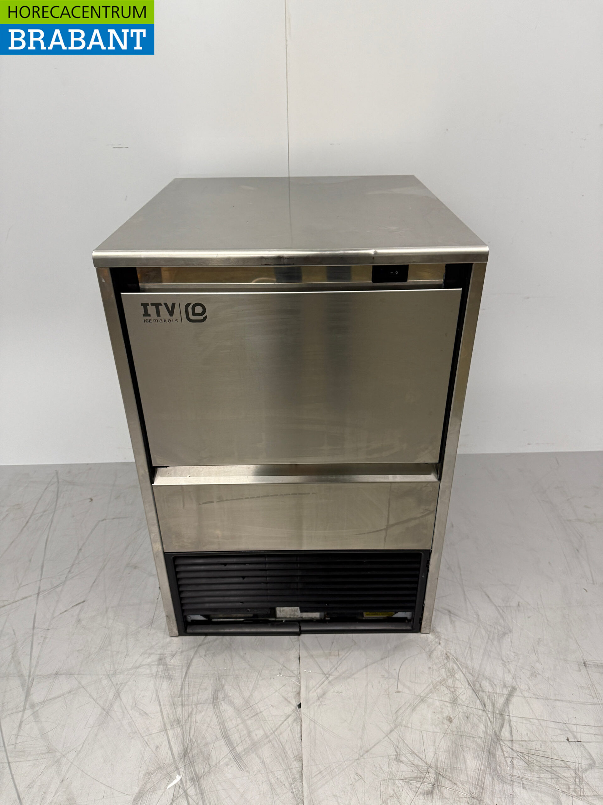 Edelstahl ITV Eiswürfelmaschine 55 kg pro Tag 25 kg Bunker 230V Horeca