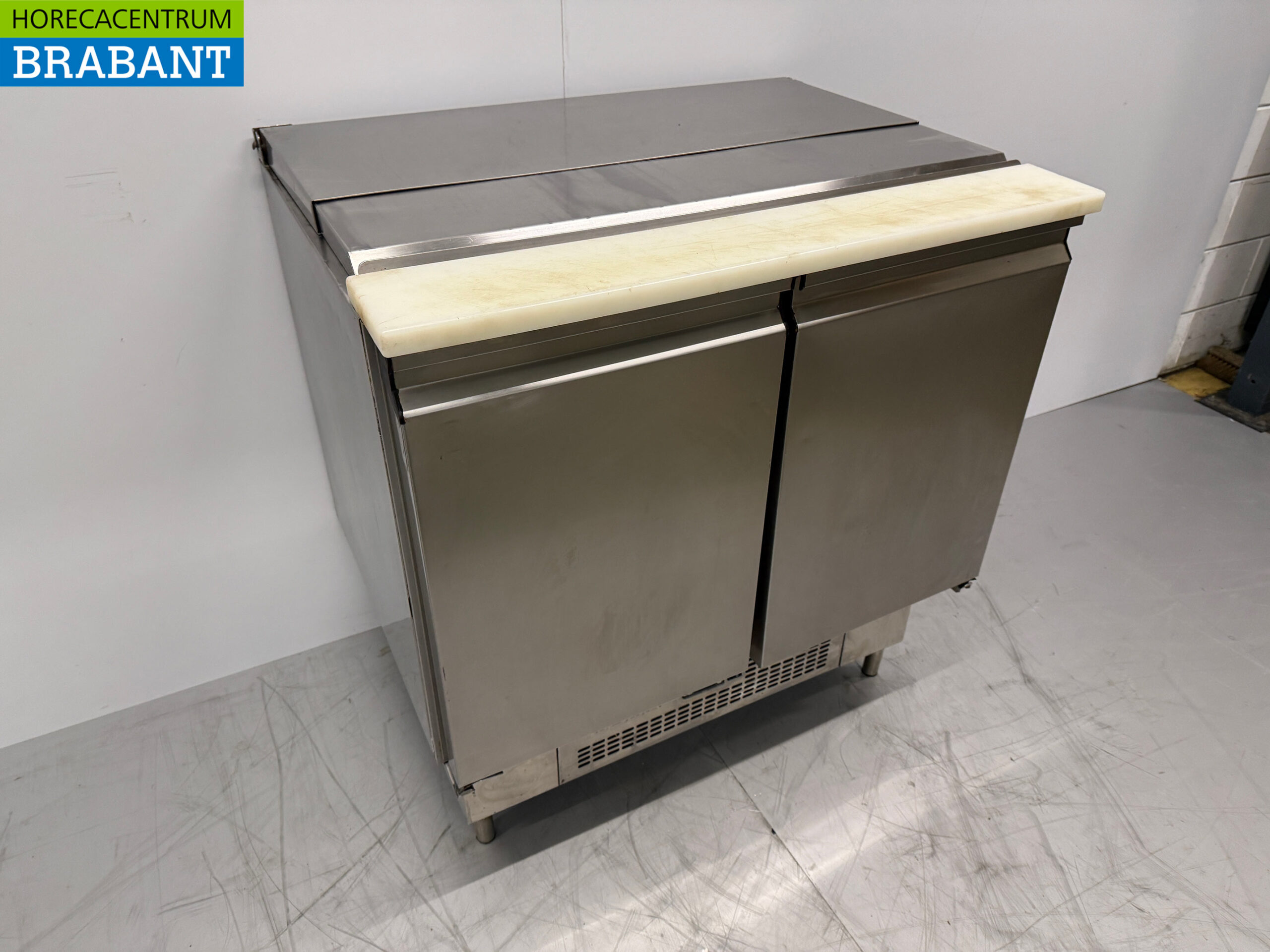 Edelstahl MBM Saladette 2 Türen 93 cm 230V Horeca – Bild 3