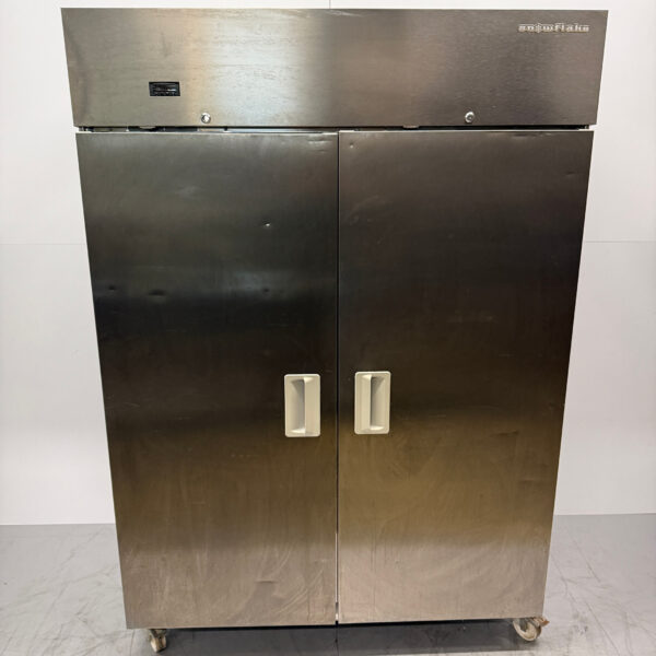 Edelstahl Gram Snowflake Mobiler Doppeltür-Kühlschrank 1230 Liter 230V Horeca