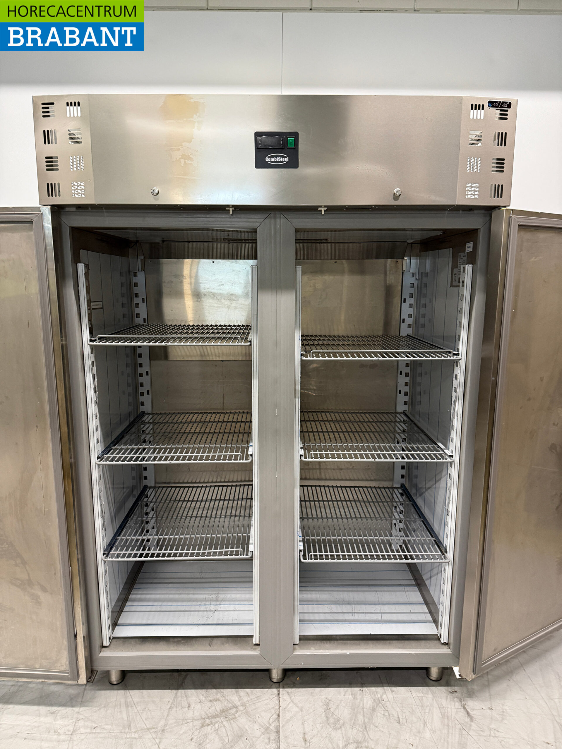Edelstahl Combisteel Doppeltüriger Gefrierschrank 1400 Liter 230V Horeca – Bild 4