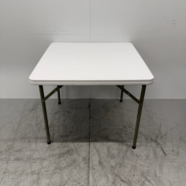 Bolero Zusammenklappbarer Kunststofftisch 86 x 86 x 74 cm Catering
