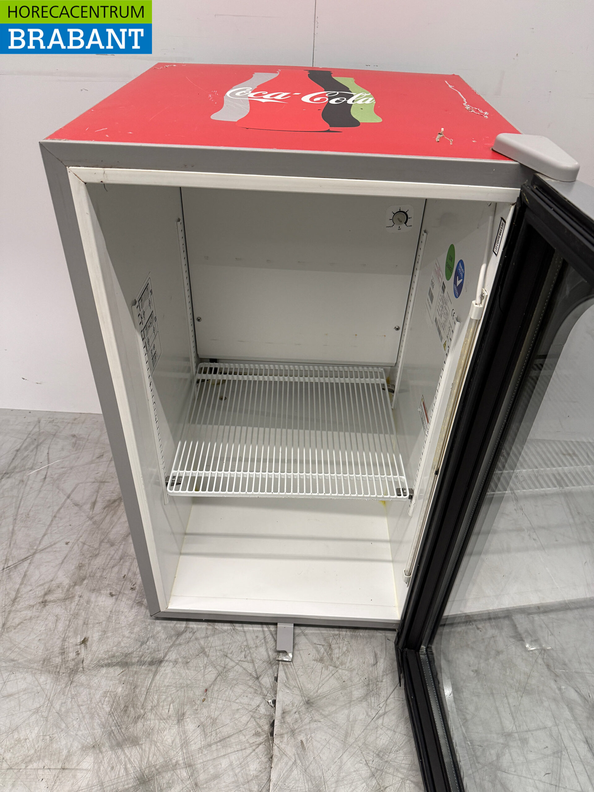 Coca Cola Glastürkühlschrank 1 Tür 145 Liter 230V Horeca – Bild 4