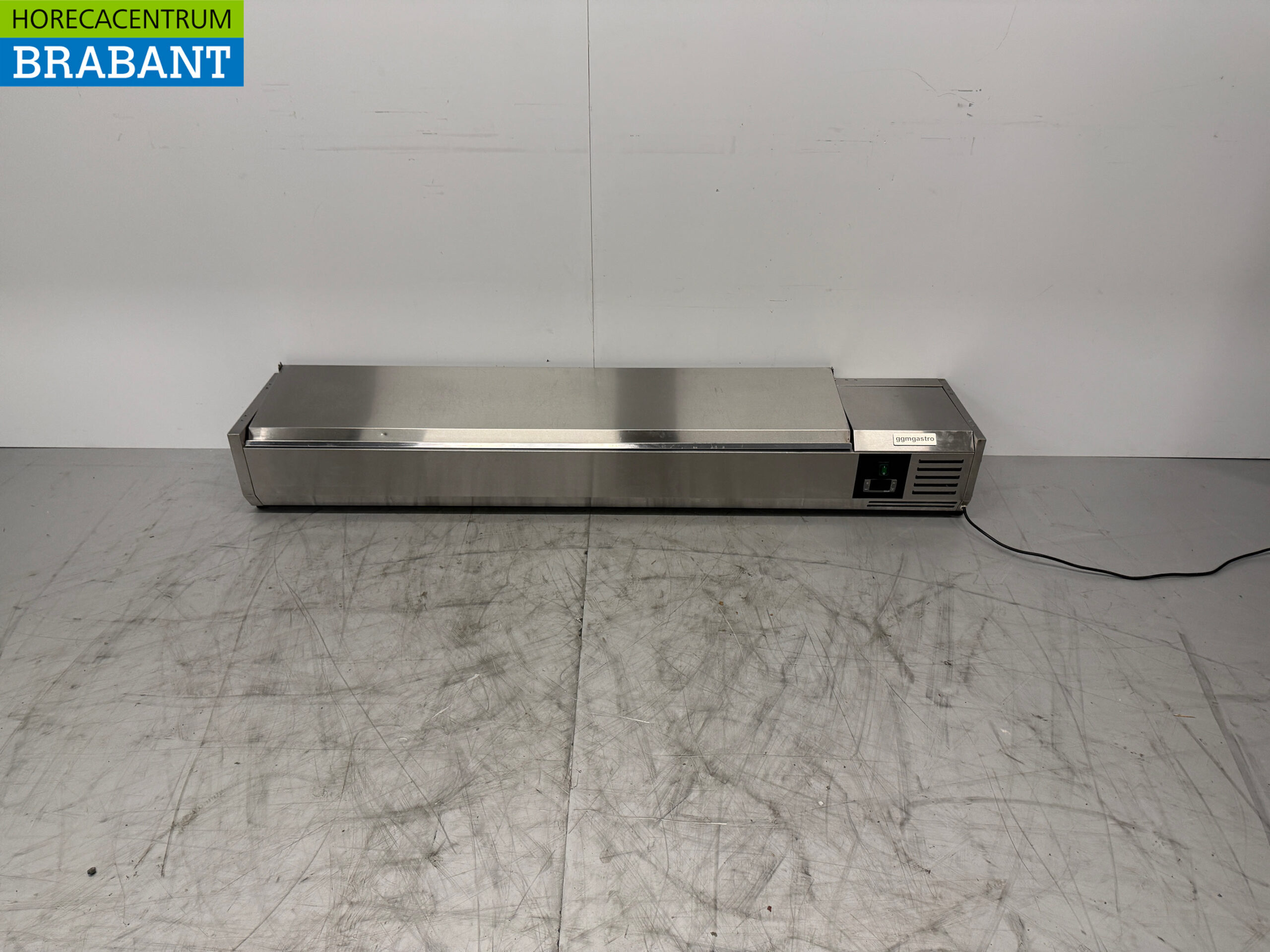 Thekenvitrine aus Edelstahl Thekenkühler saladière 8 x 1/4 GN 180 cm Horeca