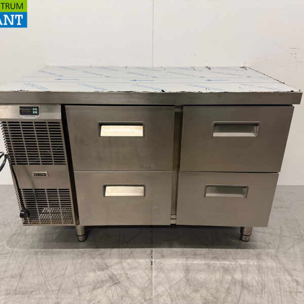 Edelstahl Zanussi gekühlte Werkbank 4 Schubladen 124 cm 230V Horeca