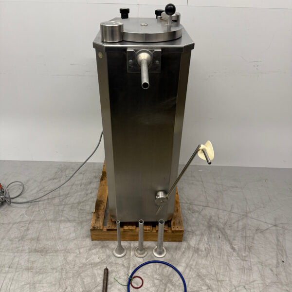 Edelstahl Baader Foodlogistik Wurstfüller 30 Liter 400V Metzgerei